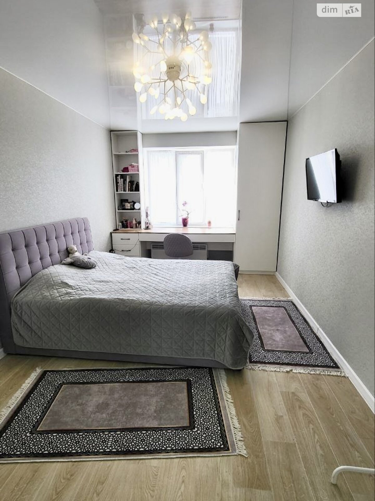 Продажа трехкомнатной квартиры в Хмельницком, на просп. Мира 63В, район Выставка фото 1 Продажа трехкомнатной квартиры в Хмельницком, на просп. Мира 63В, район Выставка фото 1