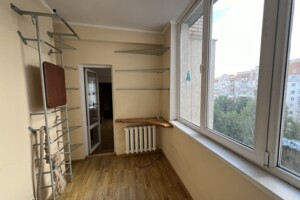 Продаж трикімнатної квартири в Хмельницькому, на просп. Миру, район Виставка фото 2