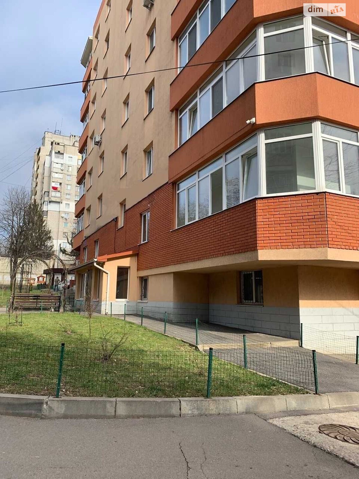 Продажа двухкомнатной квартиры в Хмельницком, на просп. Мира, район Выставка фото 1 Продажа двухкомнатной квартиры в Хмельницком, на просп. Мира, район Выставка фото 1