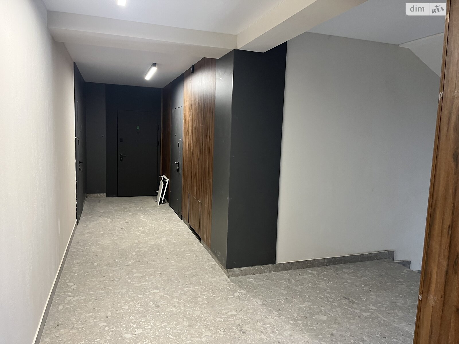 Продажа двухкомнатной квартиры в Хмельницком, на просп. Мира 96, район Выставка фото 1 Продажа двухкомнатной квартиры в Хмельницком, на просп. Мира 96, район Выставка фото 1