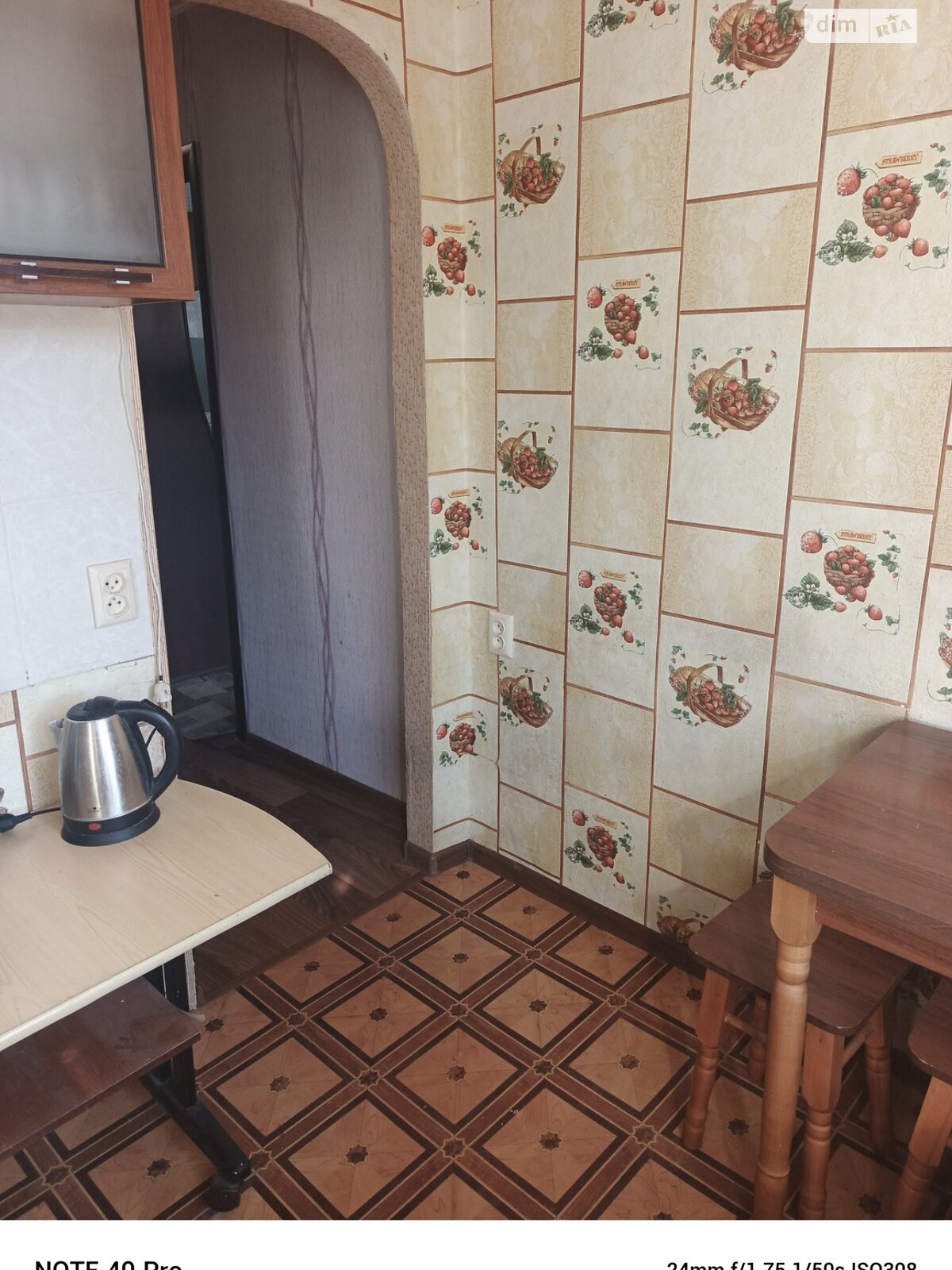 Продаж трикімнатної квартири в Хмельницькому, на просп. Миру 76/1, район Виставка фото 1 Продаж трикімнатної квартири в Хмельницькому, на просп. Миру 76/1, район Виставка фото 1