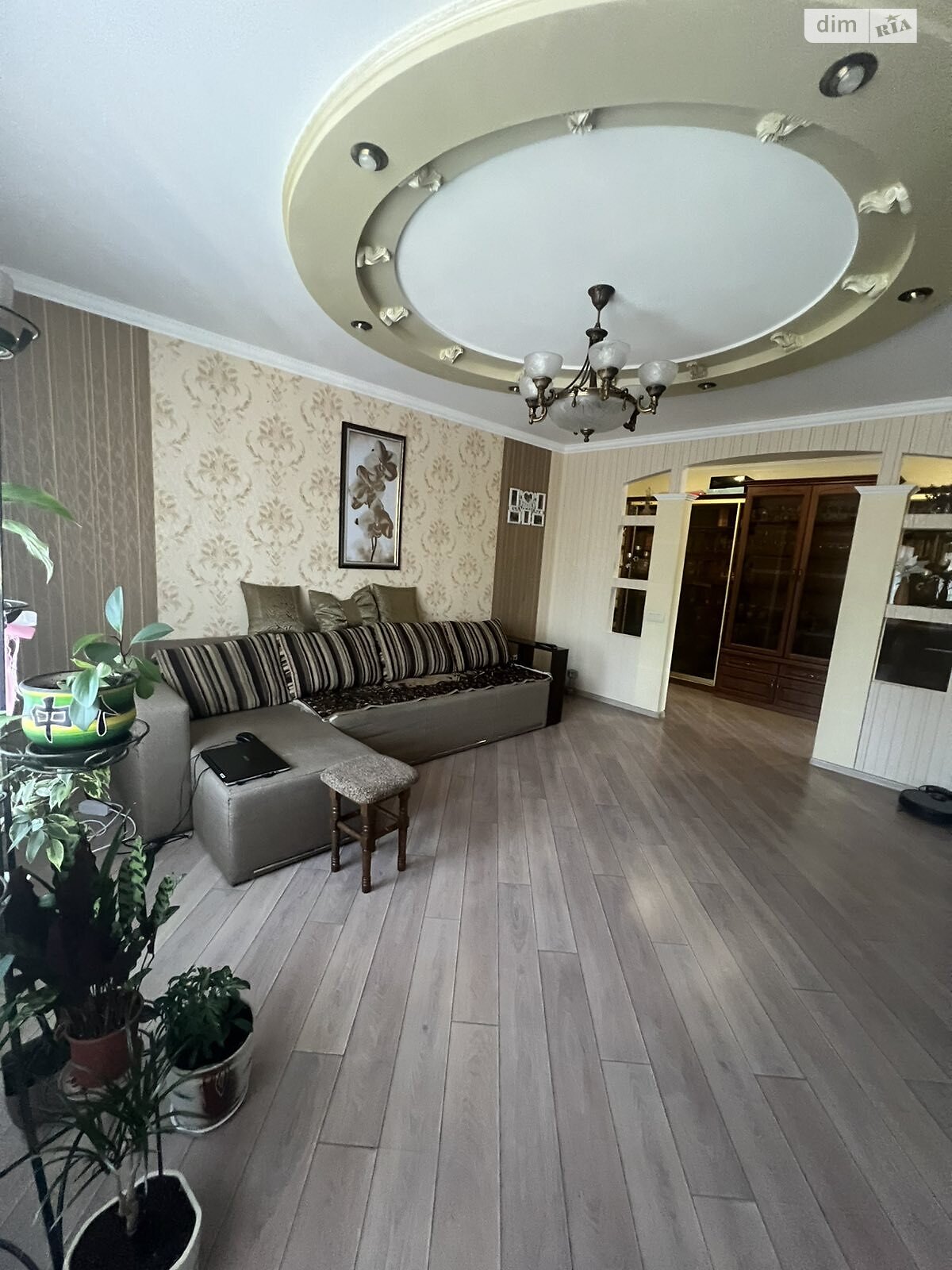 Продажа трехкомнатной квартиры в Хмельницком, на просп. Мира 84/2А, район Выставка фото 1 Продажа трехкомнатной квартиры в Хмельницком, на просп. Мира 84/2А, район Выставка фото 1
