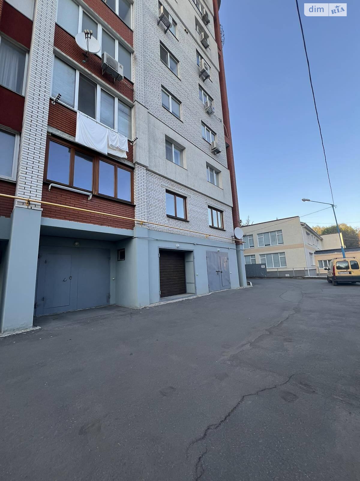 Продажа трехкомнатной квартиры в Хмельницком, на просп. Мира 84/2А, район Выставка фото 1 Продажа трехкомнатной квартиры в Хмельницком, на просп. Мира 84/2А, район Выставка фото 1