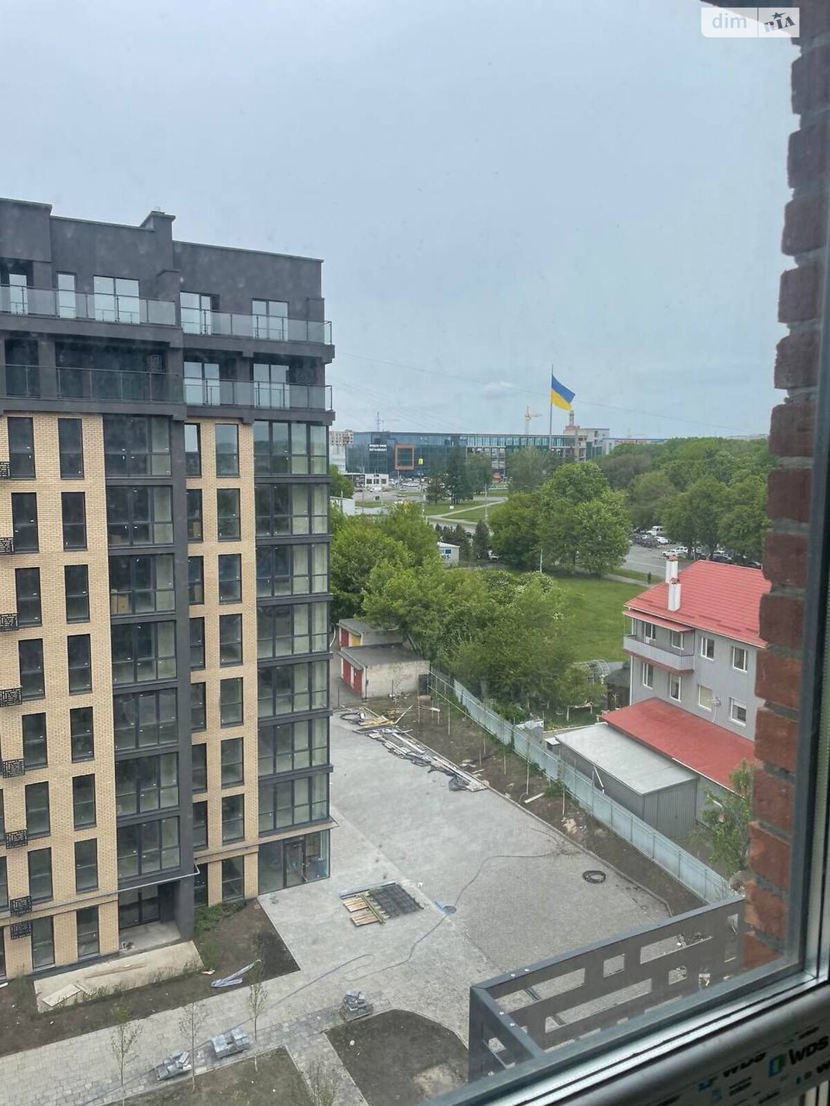 Продаж двокімнатної квартири в Хмельницькому, на просп. Миру 96, район Виставка фото 1 Продаж двокімнатної квартири в Хмельницькому, на просп. Миру 96, район Виставка фото 1
