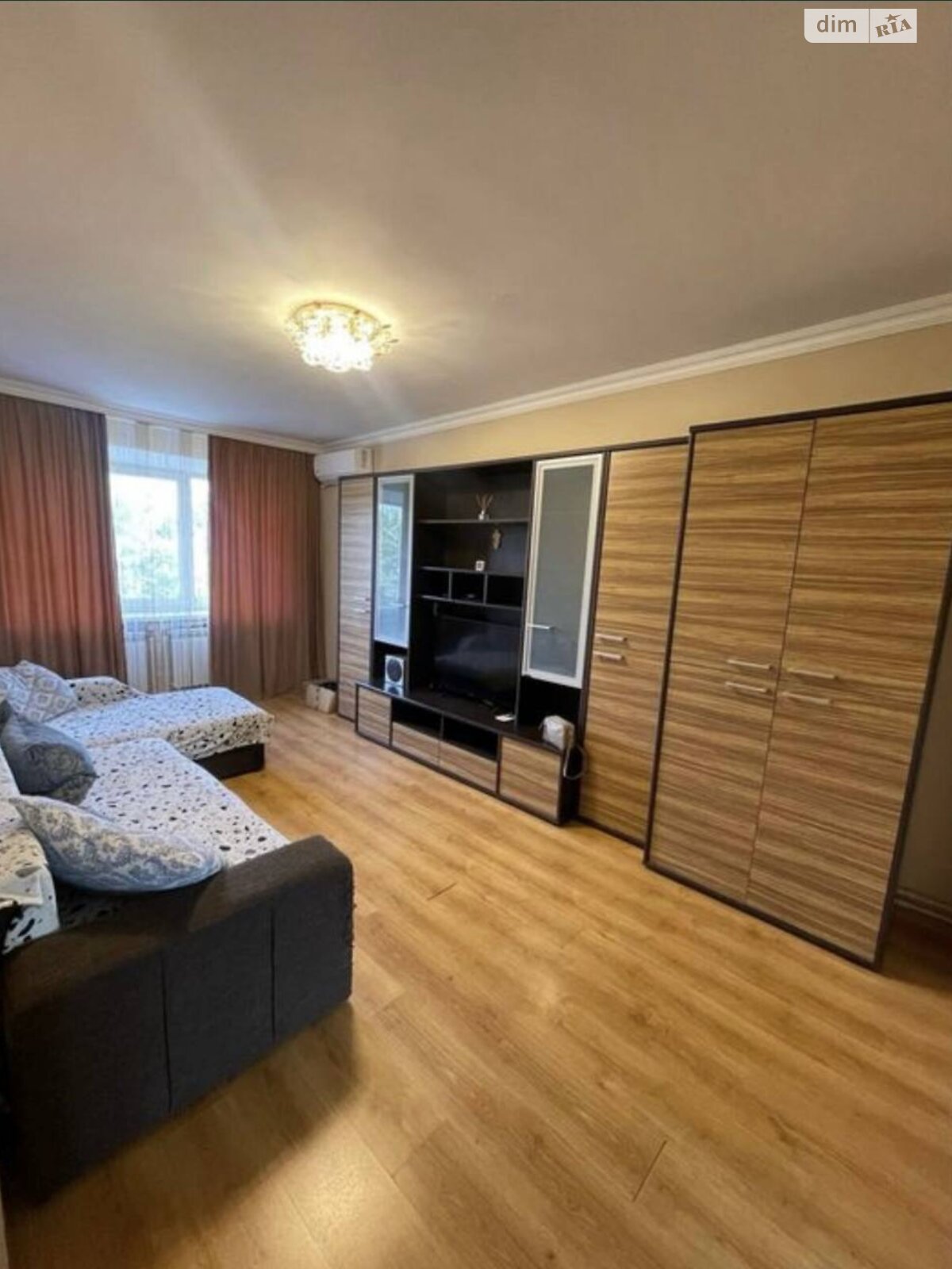 Продажа трехкомнатной квартиры в Хмельницком, на просп. Мира 76/3, район Выставка фото 1 Продажа трехкомнатной квартиры в Хмельницком, на просп. Мира 76/3, район Выставка фото 1