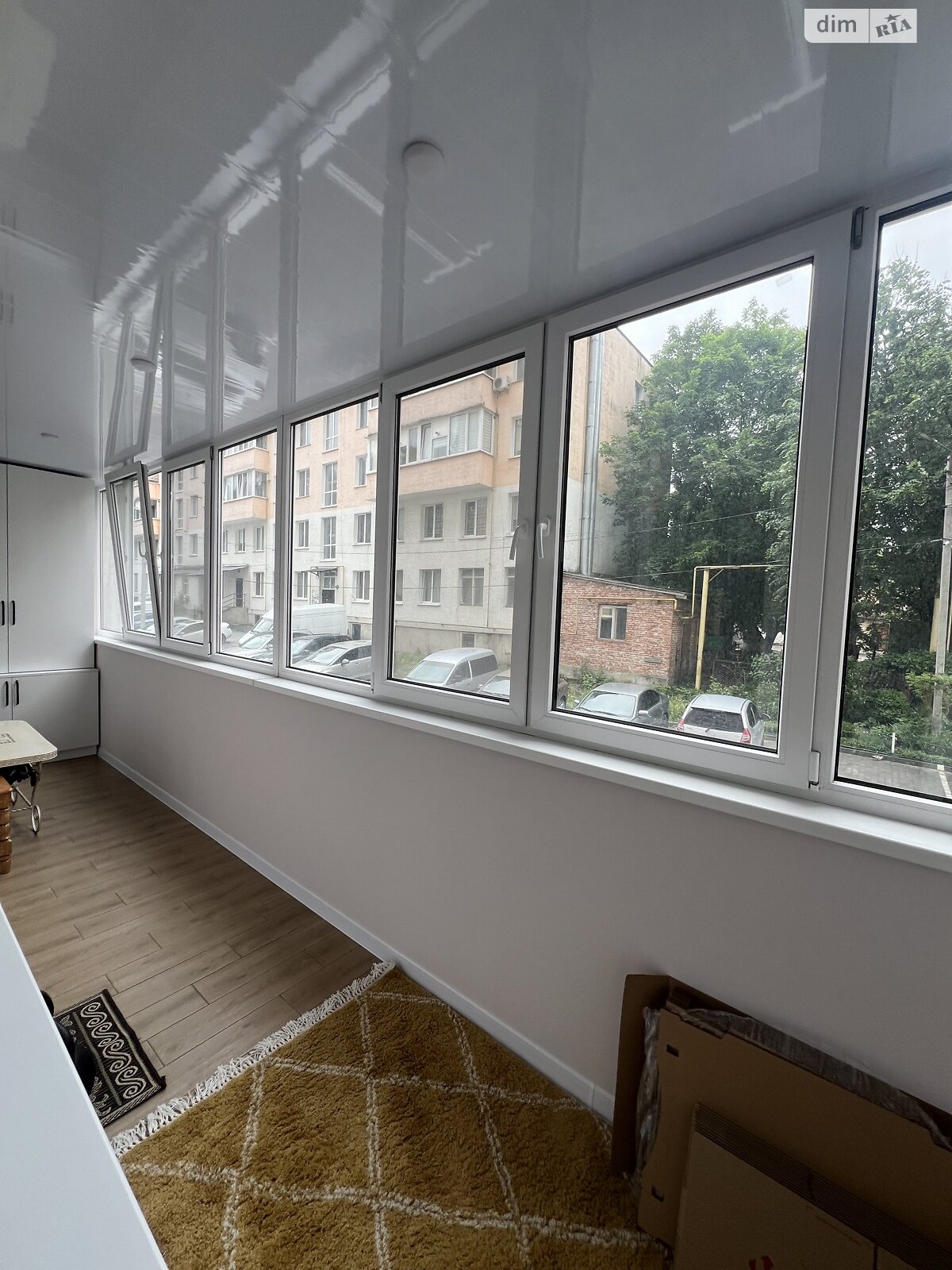 Продаж трикімнатної квартири в Хмельницькому, на просп. Миру 63А, район Виставка фото 1 Продаж трикімнатної квартири в Хмельницькому, на просп. Миру 63А, район Виставка фото 1