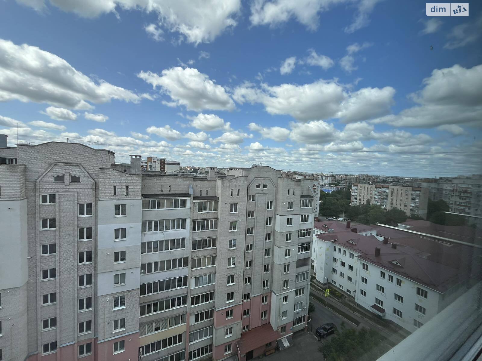 Продажа трехкомнатной квартиры в Хмельницком, на просп. Мира 94/1В, район Выставка фото 1 Продажа трехкомнатной квартиры в Хмельницком, на просп. Мира 94/1В, район Выставка фото 1