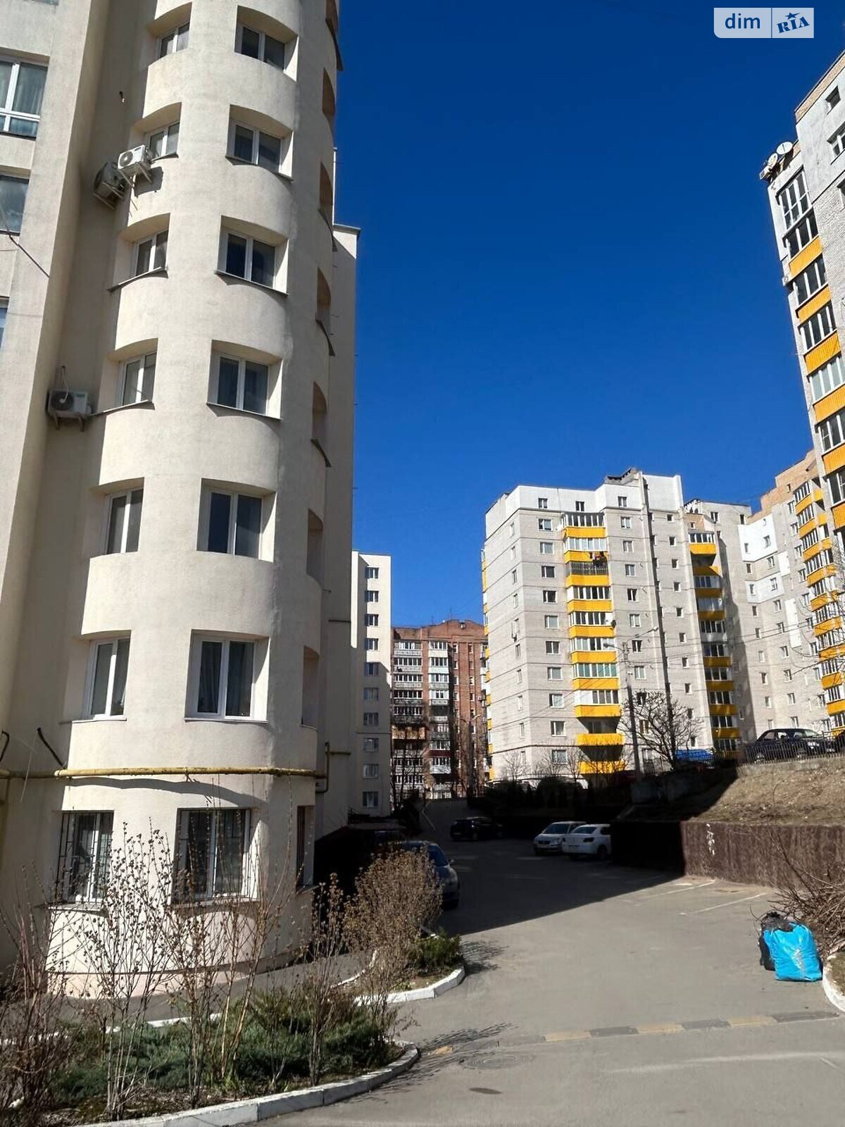 Продажа двухкомнатной квартиры в Хмельницком, на просп. Мира, район Выставка фото 1