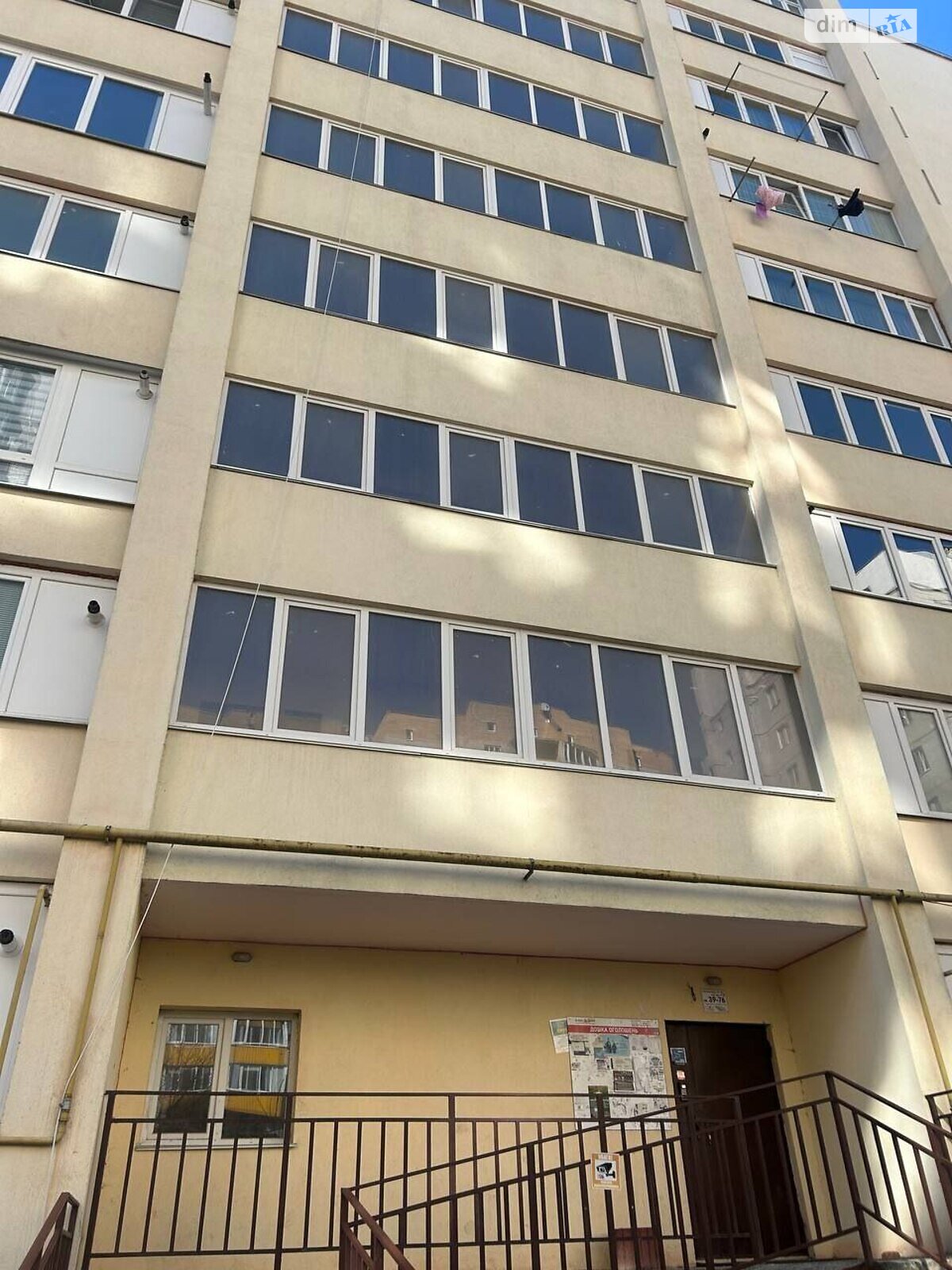 Продажа двухкомнатной квартиры в Хмельницком, на просп. Мира, район Выставка фото 1