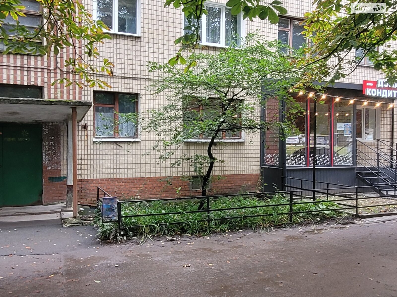Продаж двокімнатної квартири в Хмельницькому, на просп. Миру 88, район Виставка фото 1 Продаж двокімнатної квартири в Хмельницькому, на просп. Миру 88, район Виставка фото 1