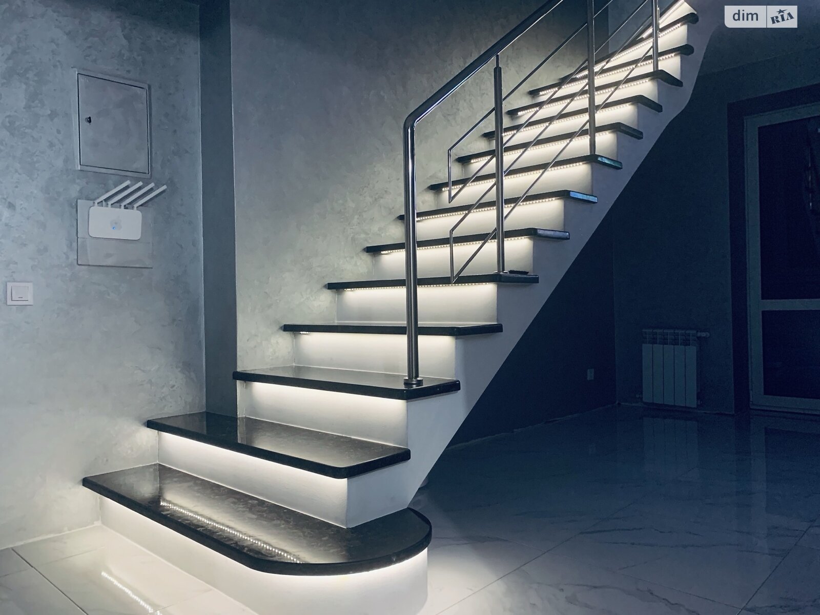 Продажа трехкомнатной квартиры в Хмельницком, на просп. Мира 94/1В, район Выставка фото 1