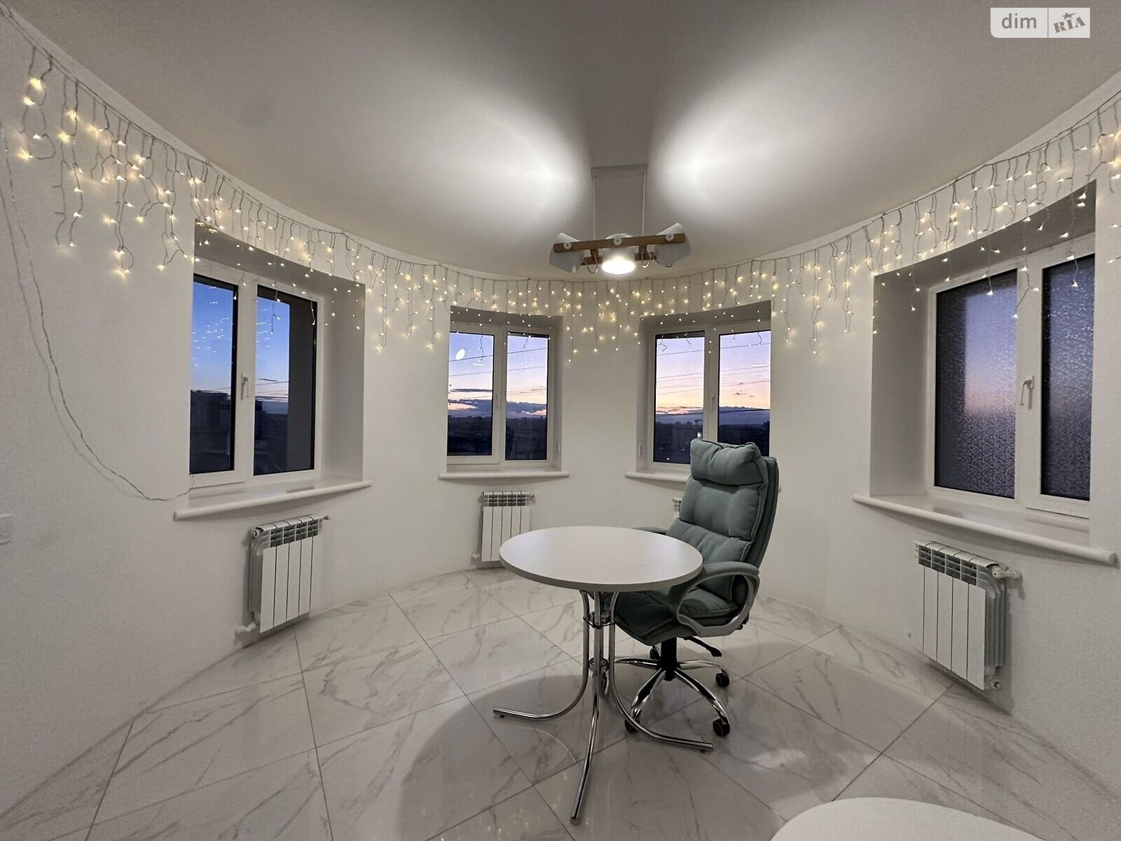 Продажа трехкомнатной квартиры в Хмельницком, на просп. Мира 94/1В, район Выставка фото 1 Продажа трехкомнатной квартиры в Хмельницком, на просп. Мира 94/1В, район Выставка фото 1