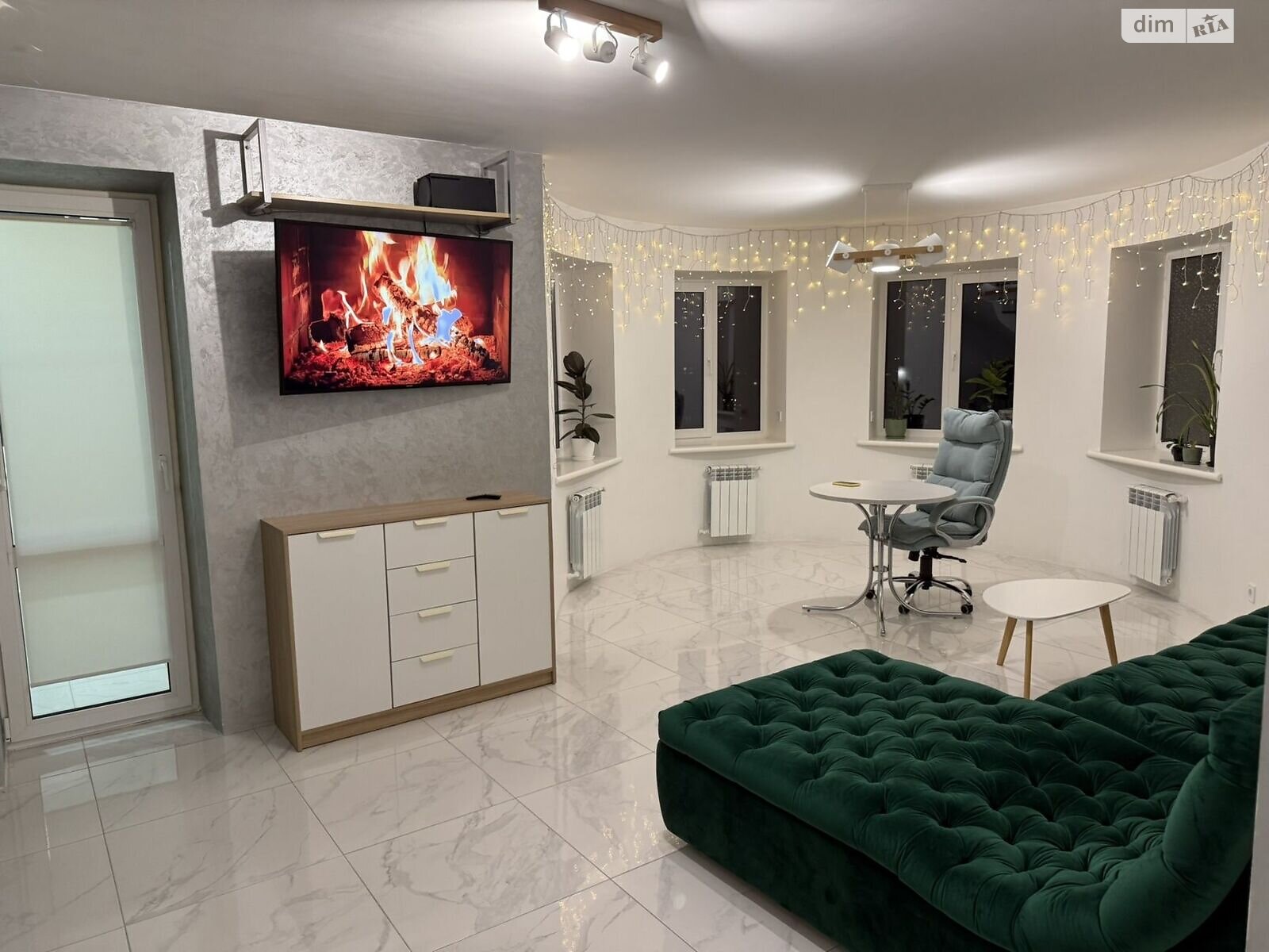 Продажа трехкомнатной квартиры в Хмельницком, на просп. Мира 94/1В, район Выставка фото 1 Продажа трехкомнатной квартиры в Хмельницком, на просп. Мира 94/1В, район Выставка фото 1