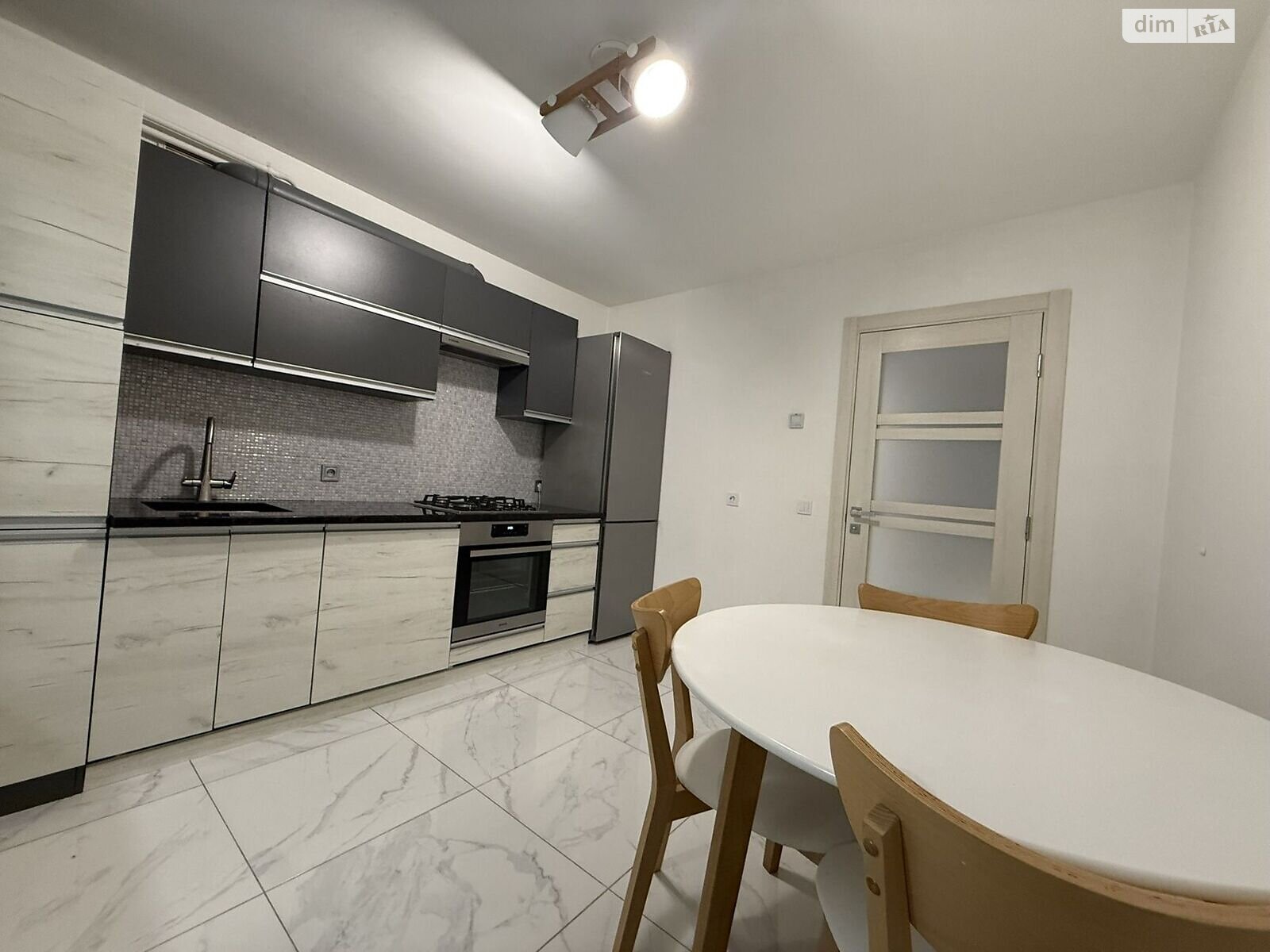 Продажа трехкомнатной квартиры в Хмельницком, на просп. Мира 94/1В, район Выставка фото 1 Продажа трехкомнатной квартиры в Хмельницком, на просп. Мира 94/1В, район Выставка фото 1