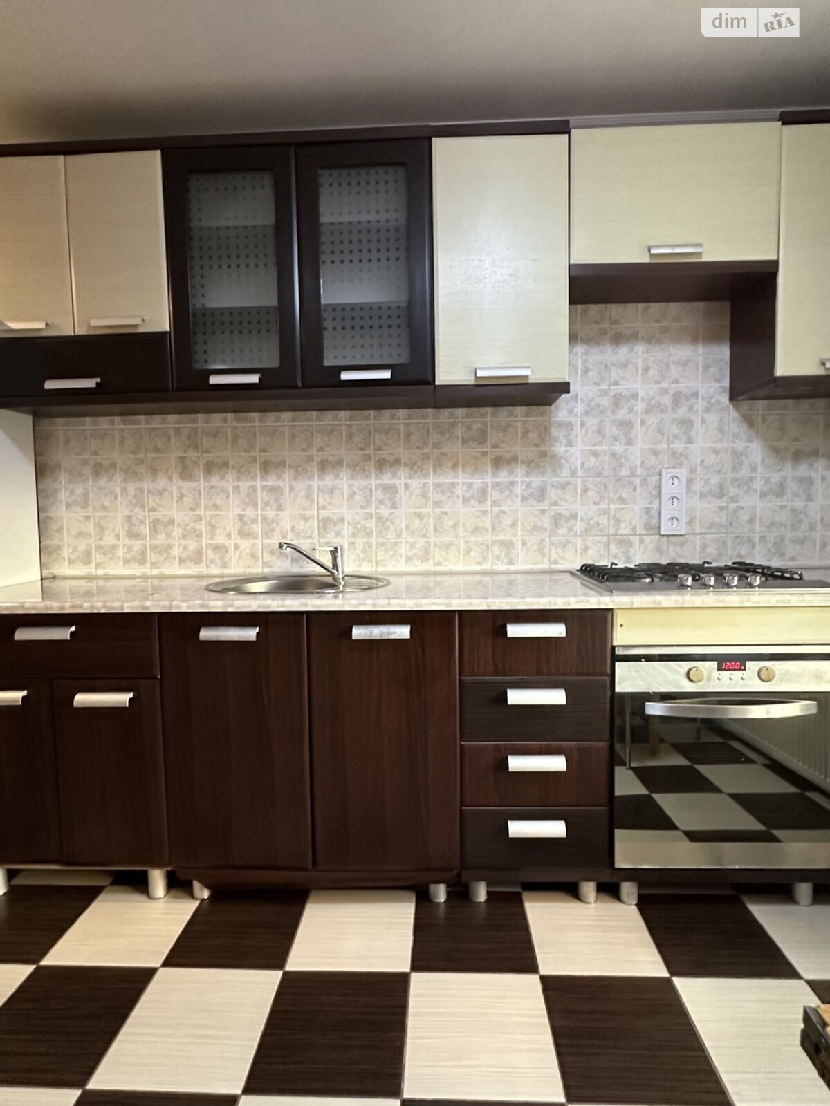 Продажа двухкомнатной квартиры в Хмельницком, на просп. Мира, район Выставка фото 1