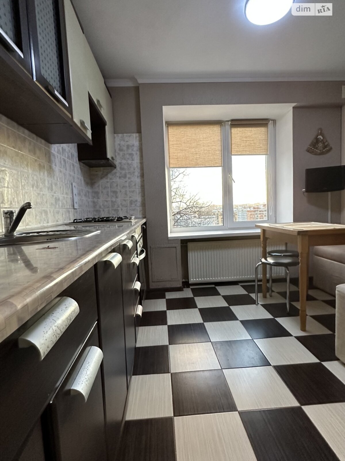 Продажа двухкомнатной квартиры в Хмельницком, на просп. Мира, район Выставка фото 1