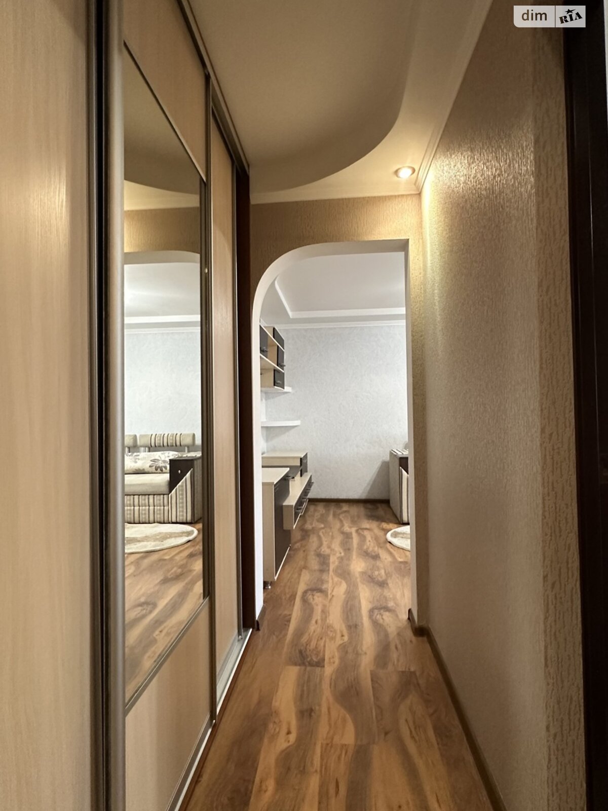 Продажа двухкомнатной квартиры в Хмельницком, на просп. Мира, район Выставка фото 1