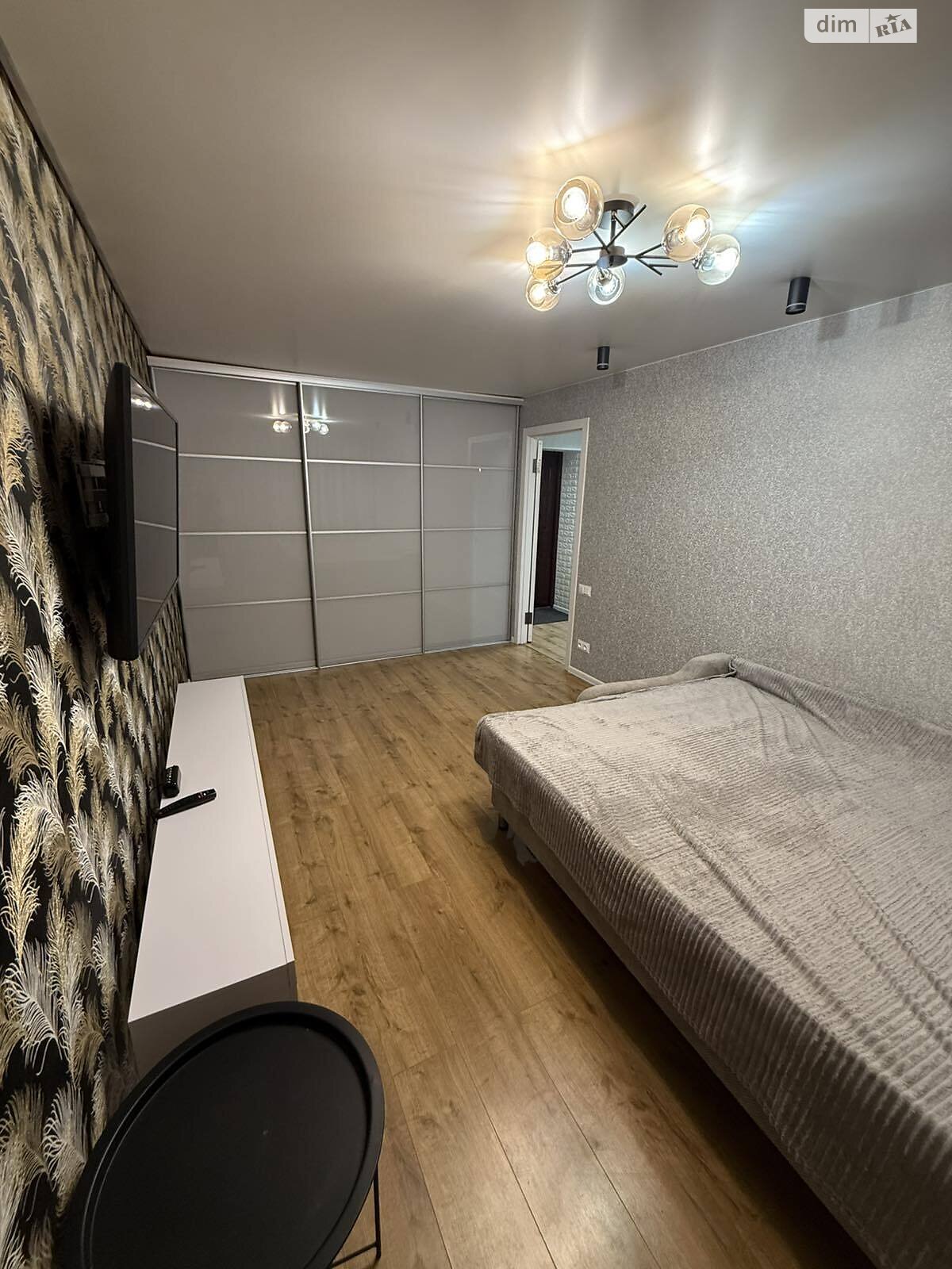 Продажа однокомнатной квартиры в Хмельницком, на просп. Мира 76/1, район Выставка фото 1