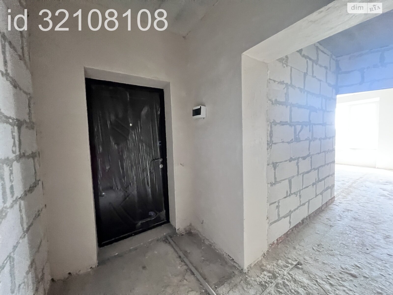 Продаж однокімнатної квартири в Хмельницькому, на вул. Нижня Берегова, район Виставка фото 1 Продаж однокімнатної квартири в Хмельницькому, на вул. Нижня Берегова, район Виставка фото 1
