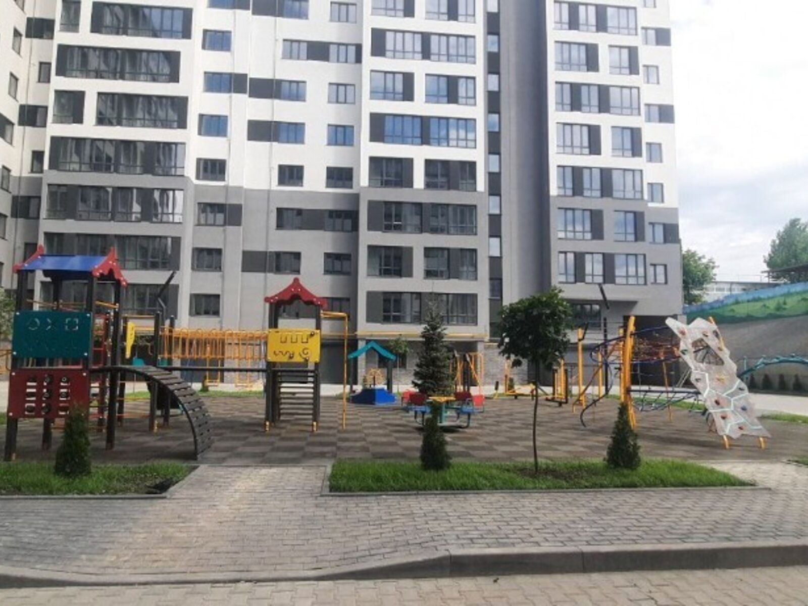 Продажа однокомнатной квартиры в Хмельницком, на ул. Озерная, район Выставка фото 1 Продажа однокомнатной квартиры в Хмельницком, на ул. Озерная, район Выставка фото 1