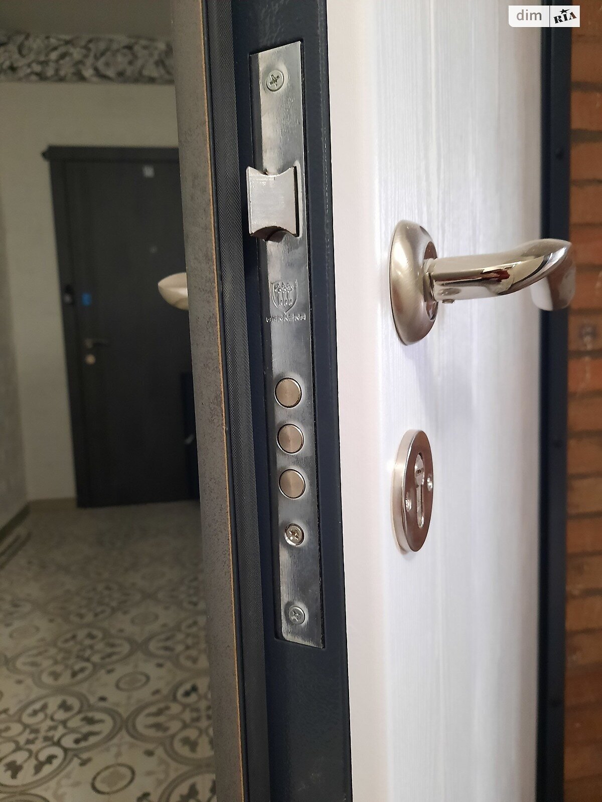 Продаж однокімнатної квартири в Хмельницькому, на вул. Озерна, район Виставка фото 1 Продаж однокімнатної квартири в Хмельницькому, на вул. Озерна, район Виставка фото 1