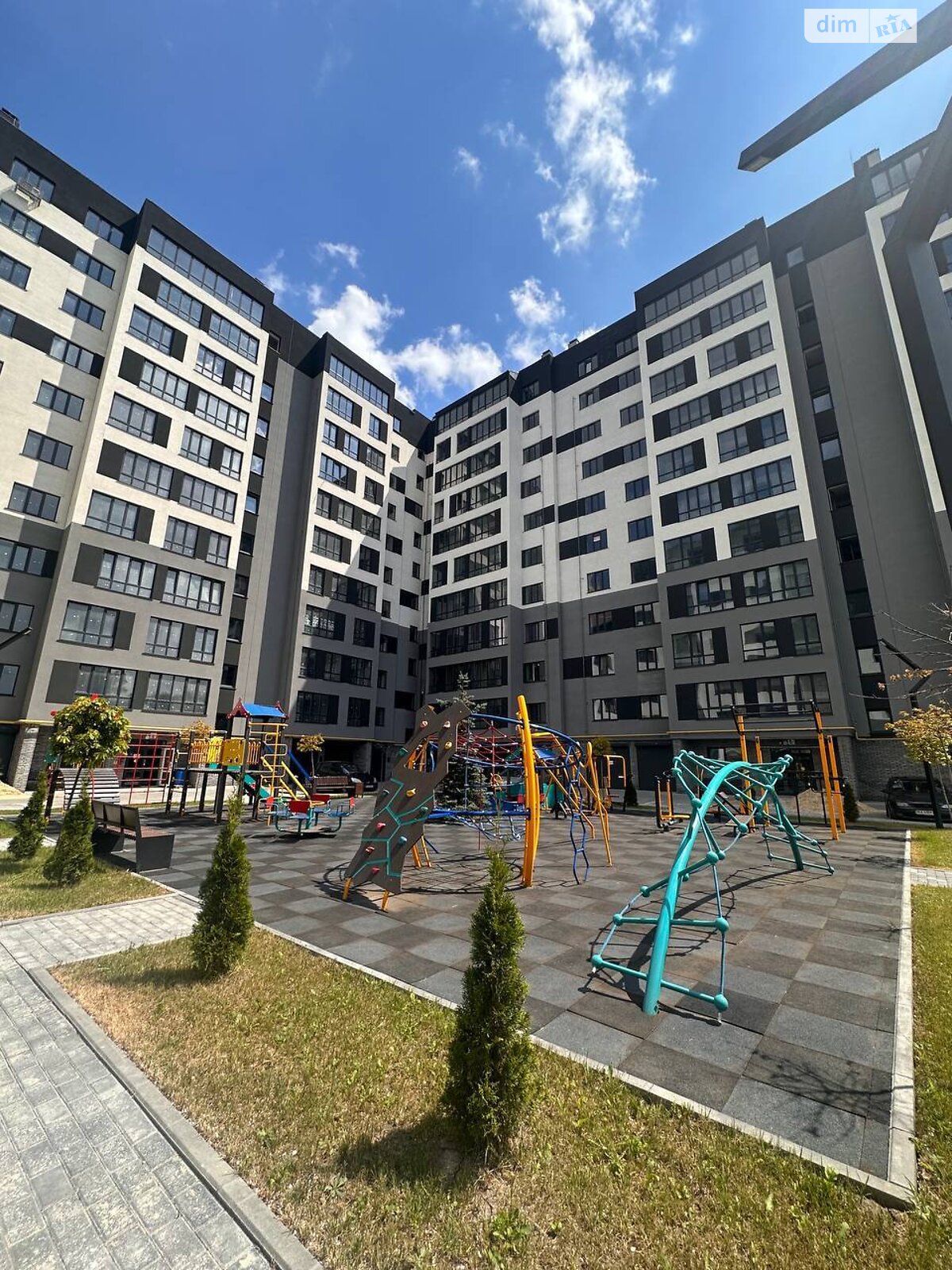 Продажа двухкомнатной квартиры в Хмельницком, на ул. Озерная, район Выставка фото 1 Продажа двухкомнатной квартиры в Хмельницком, на ул. Озерная, район Выставка фото 1