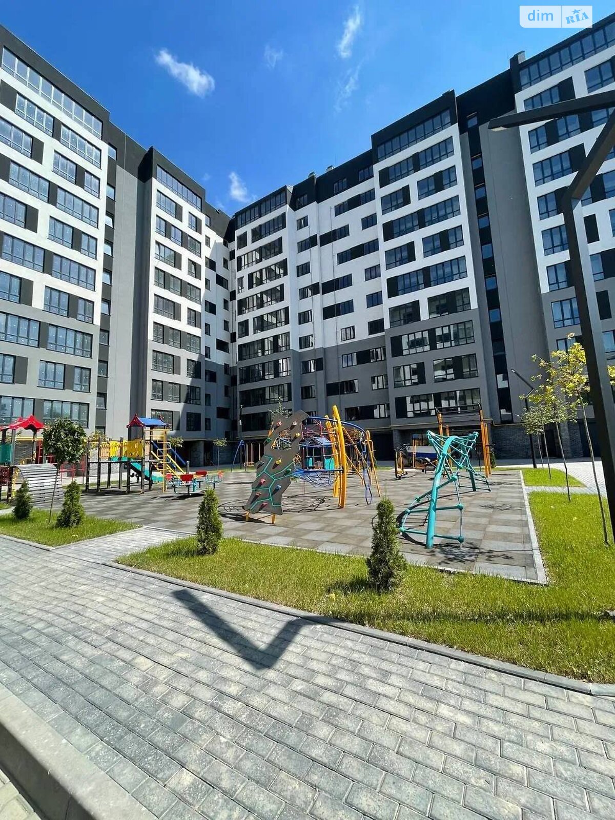 Продажа двухкомнатной квартиры в Хмельницком, на ул. Озерная, район Выставка фото 1 Продажа двухкомнатной квартиры в Хмельницком, на ул. Озерная, район Выставка фото 1