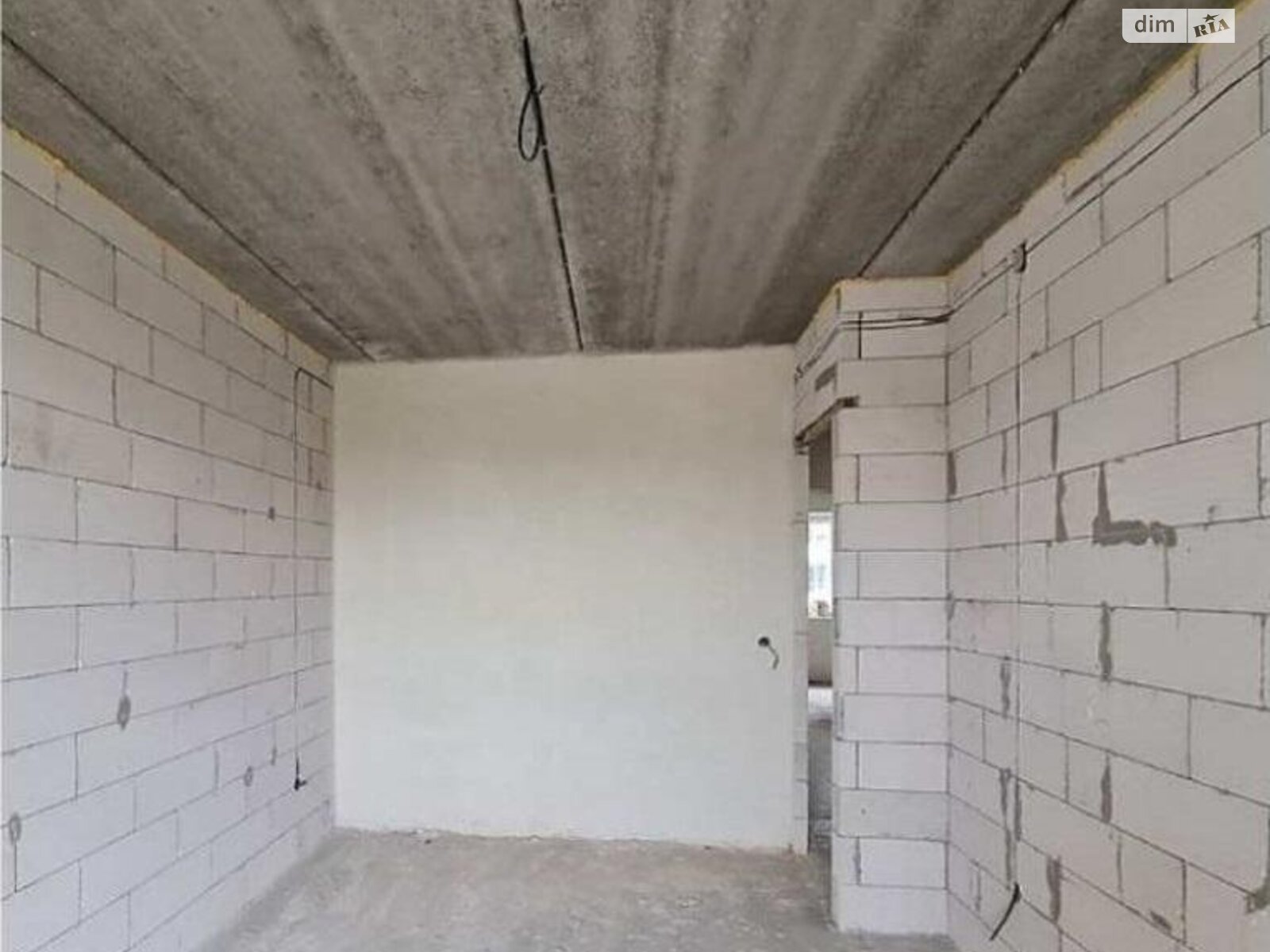 Продажа однокомнатной квартиры в Хмельницком, на ул. Озерная, район Выставка фото 1 Продажа однокомнатной квартиры в Хмельницком, на ул. Озерная, район Выставка фото 1