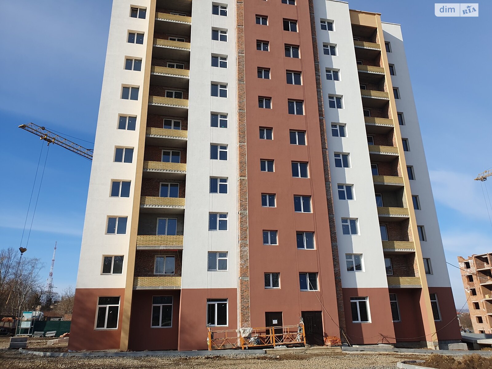 Продажа трехкомнатной квартиры в Хмельницком, на ул. Озерная 6/1, район Выставка фото 1 Продажа трехкомнатной квартиры в Хмельницком, на ул. Озерная 6/1, район Выставка фото 1