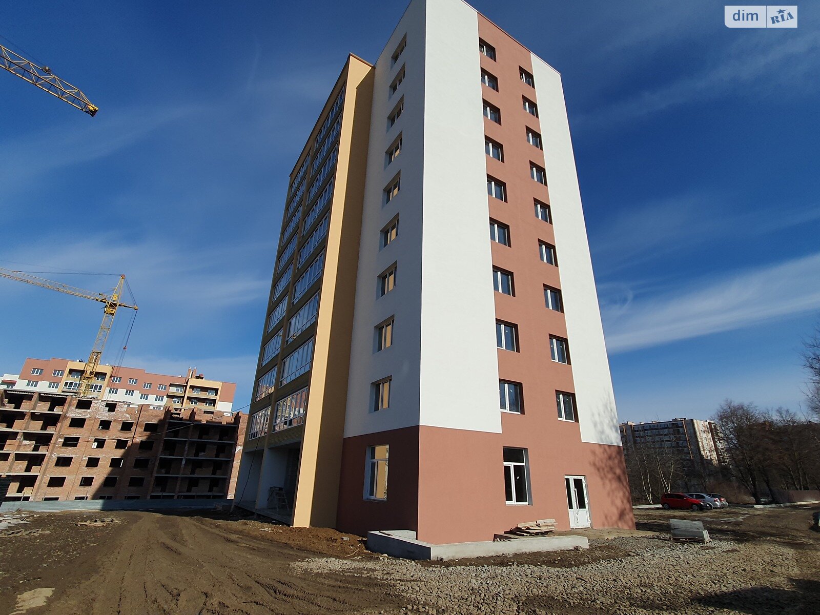 Продажа трехкомнатной квартиры в Хмельницком, на ул. Озерная 6/1, район Выставка фото 1 Продажа трехкомнатной квартиры в Хмельницком, на ул. Озерная 6/1, район Выставка фото 1