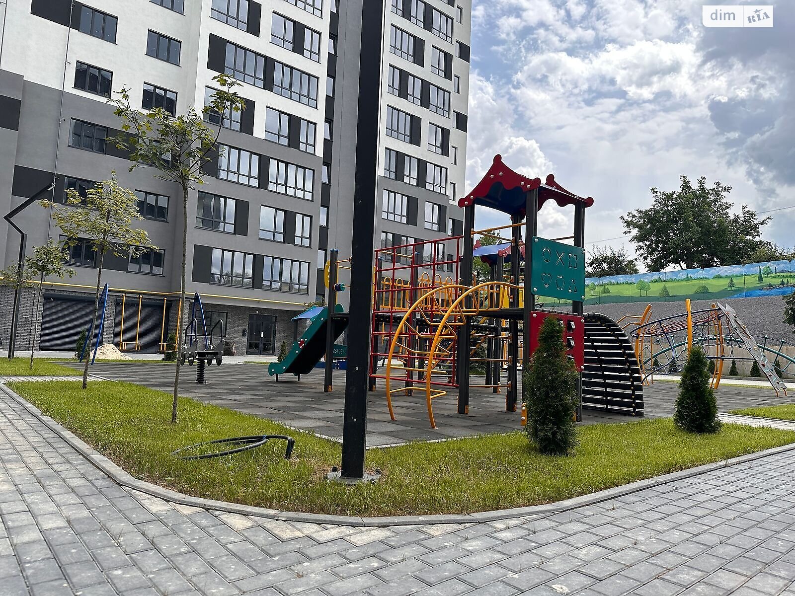 Продаж однокімнатної квартири в Хмельницькому, на вул. Озерна 16Б корпус 3, район Виставка фото 1 Продаж однокімнатної квартири в Хмельницькому, на вул. Озерна 16Б корпус 3, район Виставка фото 1