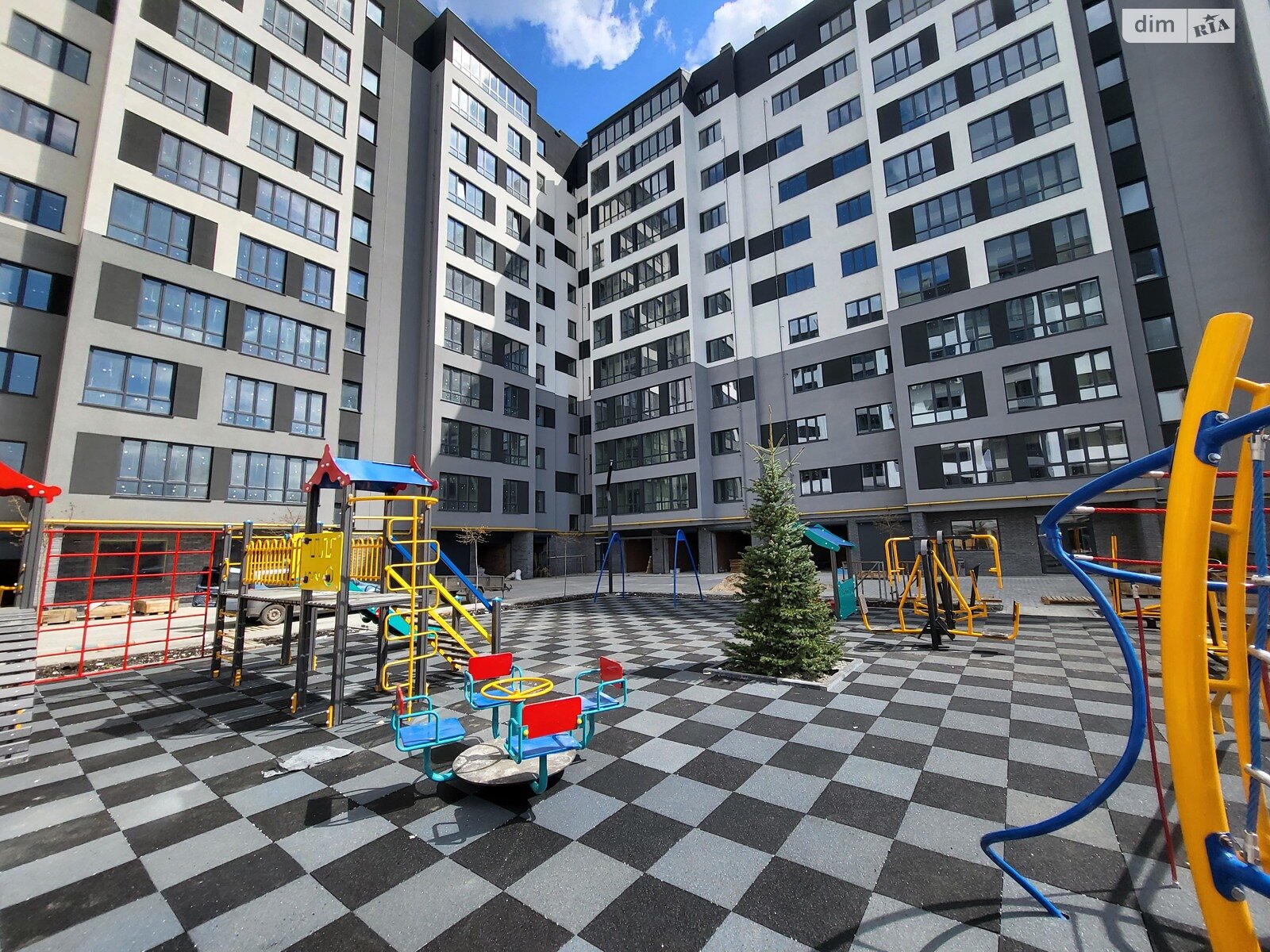 Продажа однокомнатной квартиры в Хмельницком, на ул. Озерная 16Б корпус 3, район Выставка фото 1 Продажа однокомнатной квартиры в Хмельницком, на ул. Озерная 16Б корпус 3, район Выставка фото 1