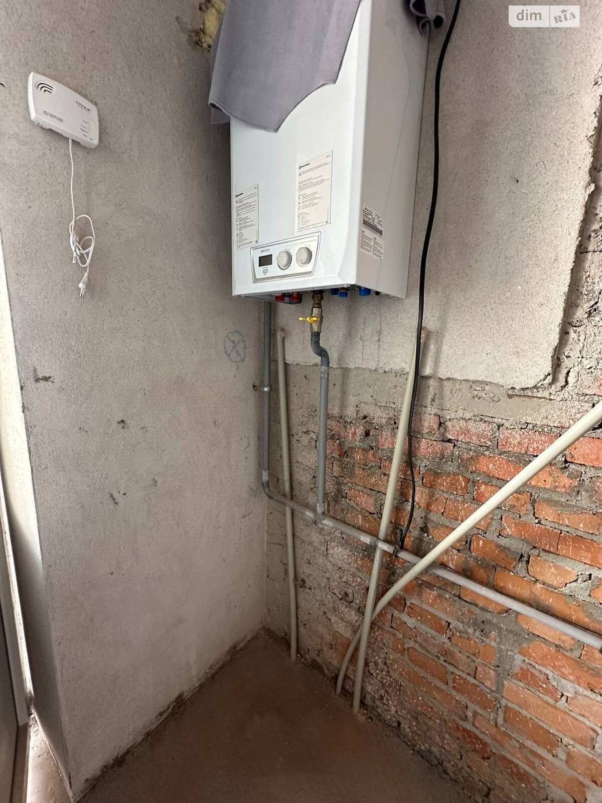 Продаж однокімнатної квартири в Хмельницькому, на вул. Озерна, район Виставка фото 1 Продаж однокімнатної квартири в Хмельницькому, на вул. Озерна, район Виставка фото 1