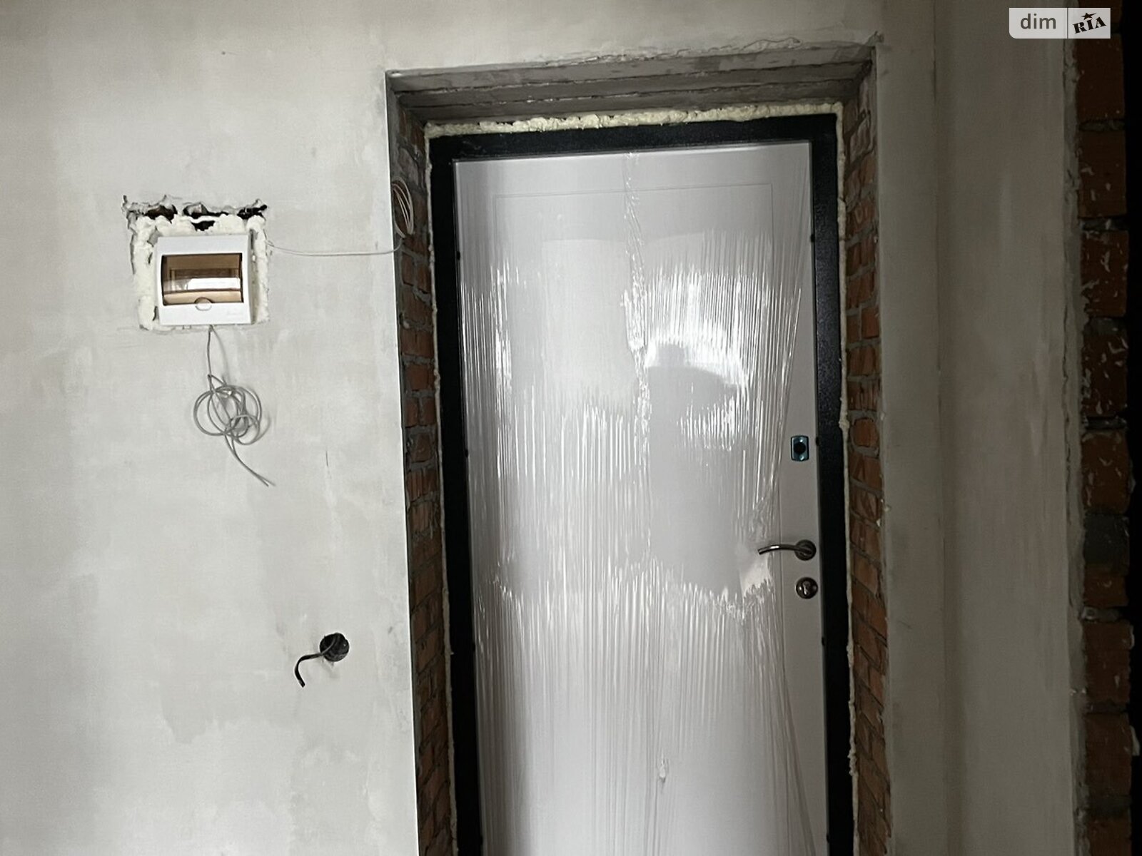Продаж однокімнатної квартири в Хмельницькому, на вул. Озерна 16Б корпус 3, кв. 59, район Виставка фото 1 Продаж однокімнатної квартири в Хмельницькому, на вул. Озерна 16Б корпус 3, кв. 59, район Виставка фото 1