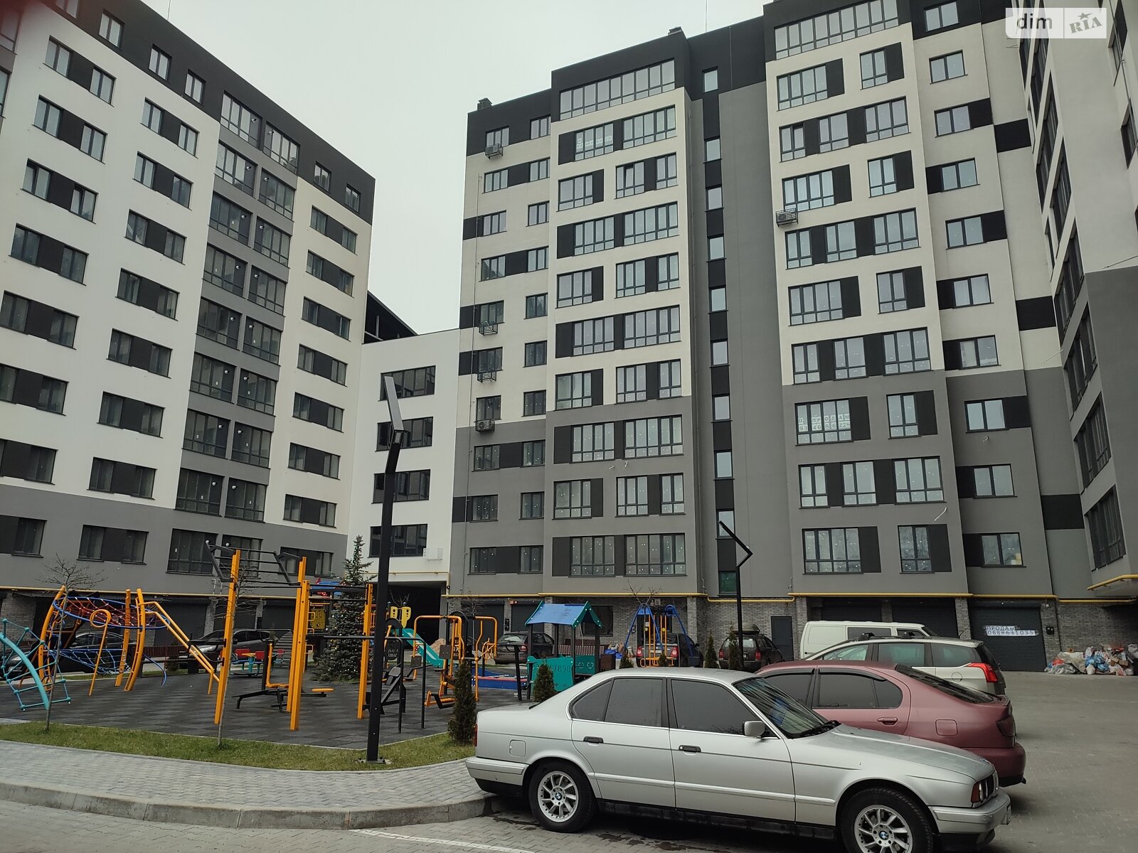 Продаж двокімнатної квартири в Хмельницькому, на вул. Озерна, район Виставка фото 1 Продаж двокімнатної квартири в Хмельницькому, на вул. Озерна, район Виставка фото 1