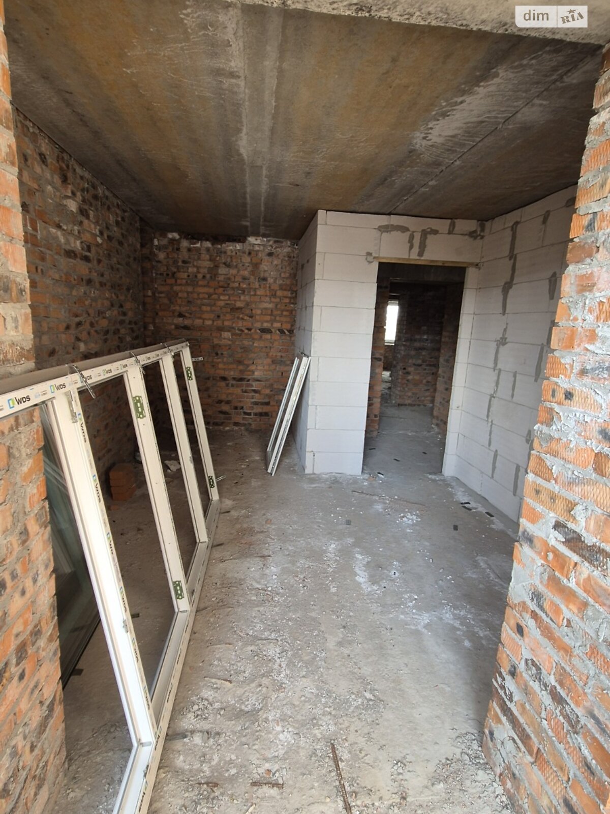 Продажа однокомнатной квартиры в Хмельницком, на ул. Озерная 6/1, район Выставка фото 1 Продажа однокомнатной квартиры в Хмельницком, на ул. Озерная 6/1, район Выставка фото 1
