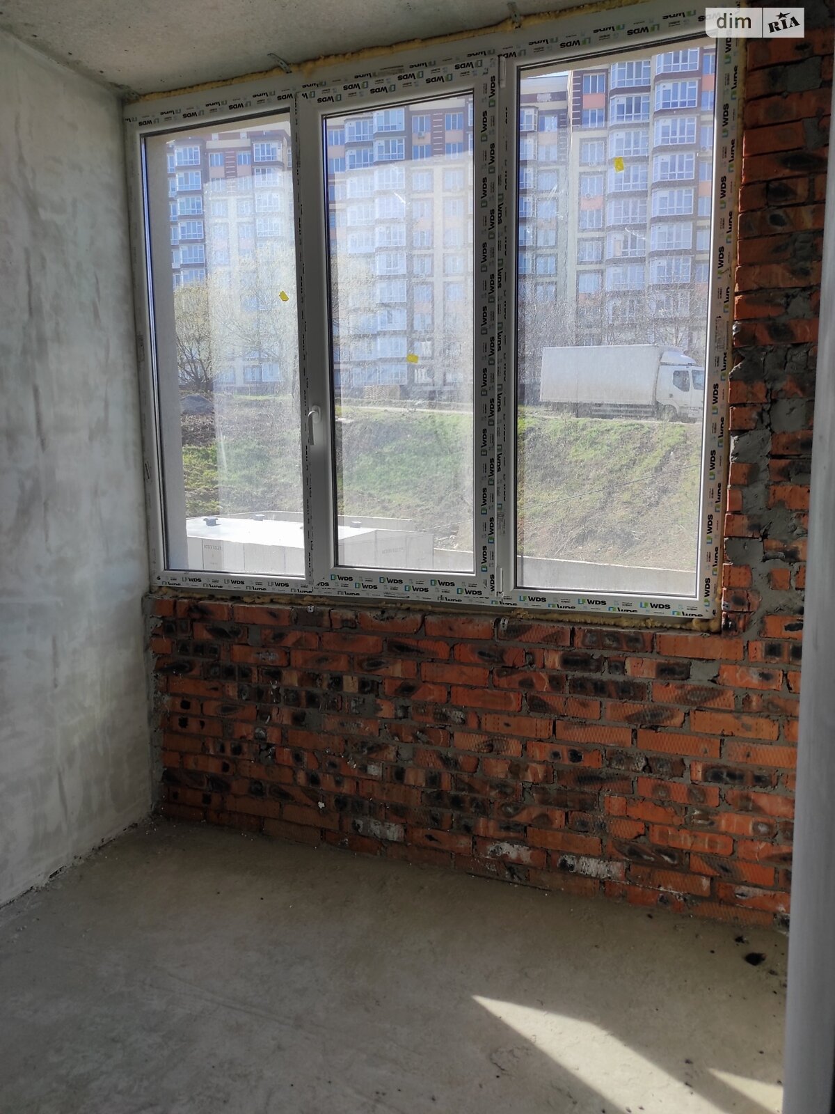 Продаж однокімнатної квартири в Хмельницькому, на вул. Озерна 14Б, район Виставка фото 1 Продаж однокімнатної квартири в Хмельницькому, на вул. Озерна 14Б, район Виставка фото 1