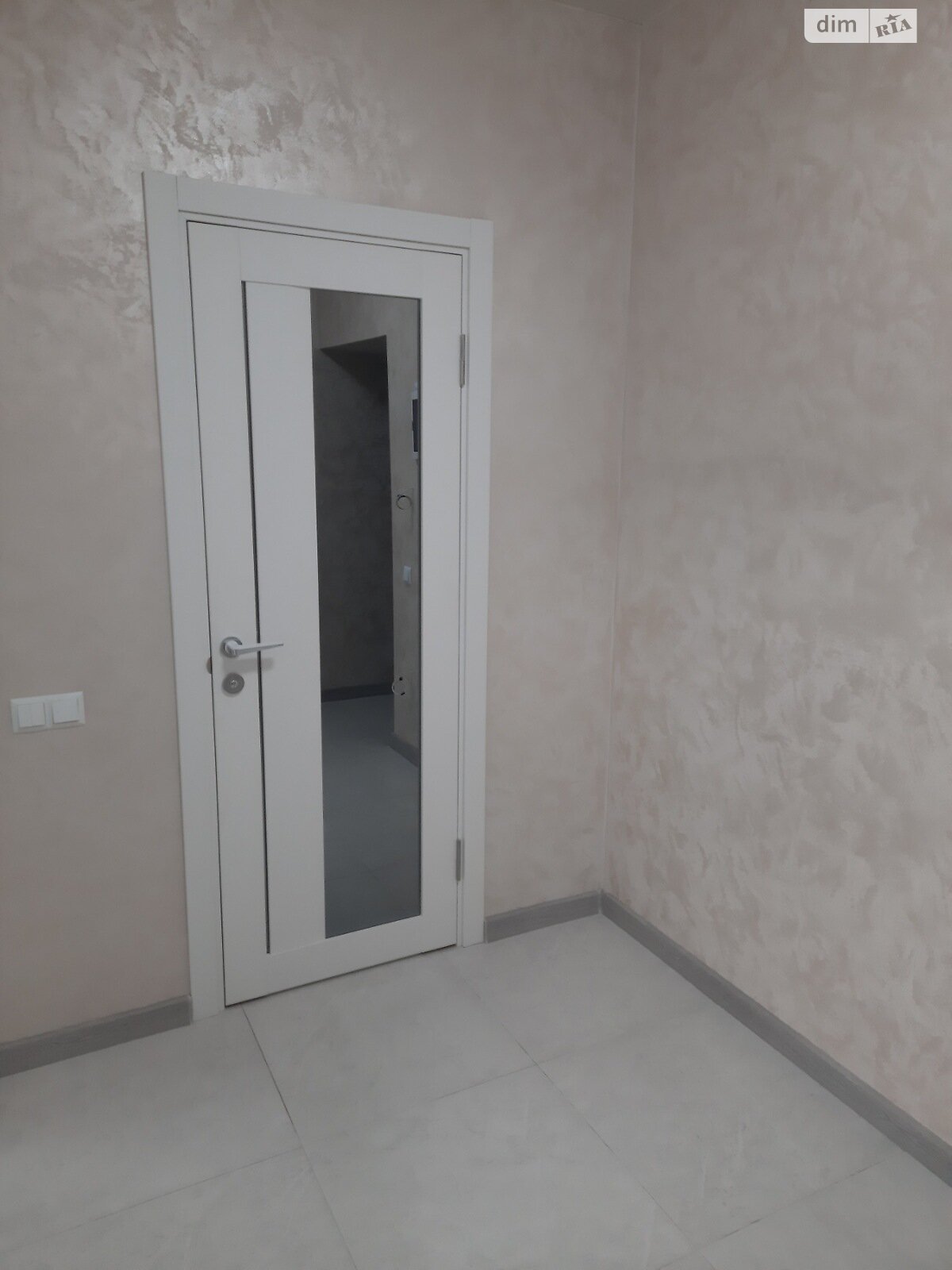 Продаж однокімнатної квартири в Хмельницькому, на вул. Озерна 16Б корпус 1, район Озерна фото 1 Продаж однокімнатної квартири в Хмельницькому, на вул. Озерна 16Б корпус 1, район Озерна фото 1