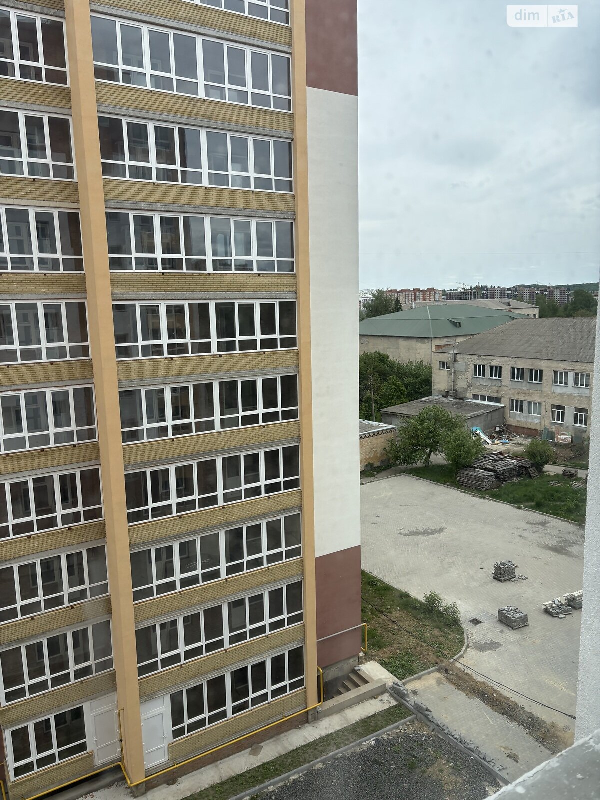 Продажа двухкомнатной квартиры в Хмельницком, на ул. Озерная 6/2Б, район Выставка фото 1 Продажа двухкомнатной квартиры в Хмельницком, на ул. Озерная 6/2Б, район Выставка фото 1