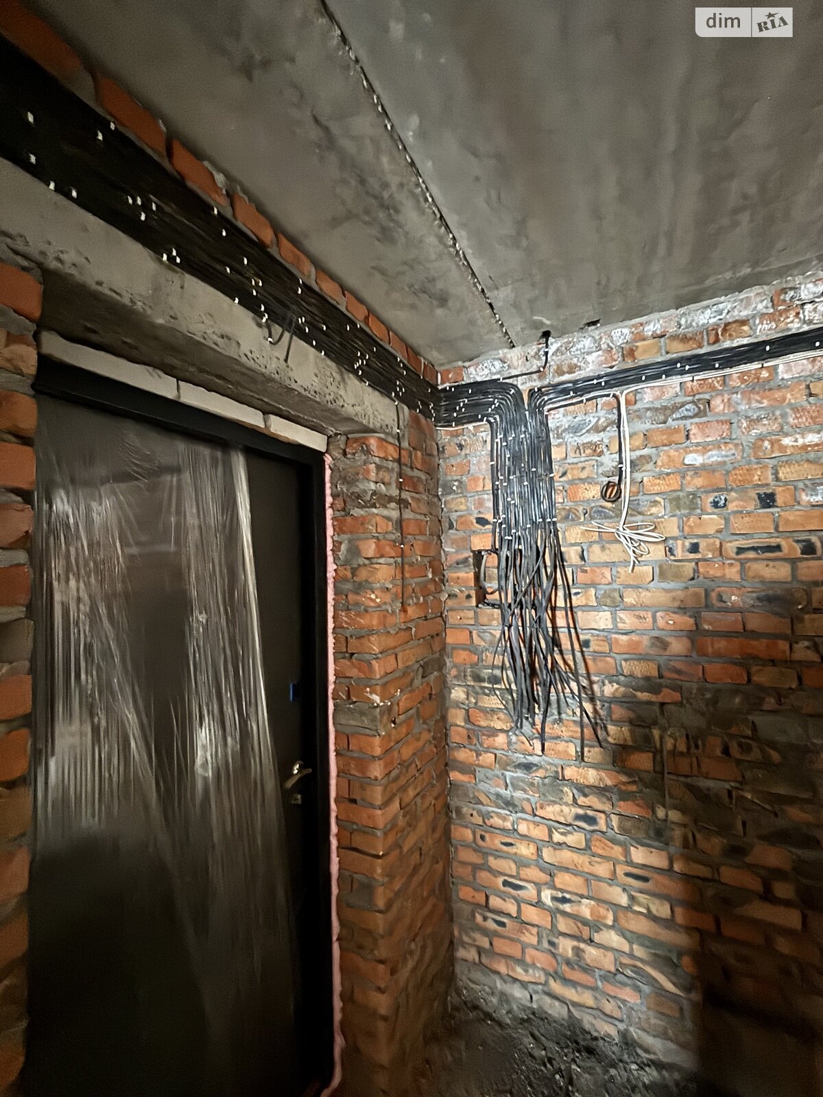 Продажа двухкомнатной квартиры в Хмельницком, на ул. Озерная 6/2Б, район Выставка фото 1 Продажа двухкомнатной квартиры в Хмельницком, на ул. Озерная 6/2Б, район Выставка фото 1