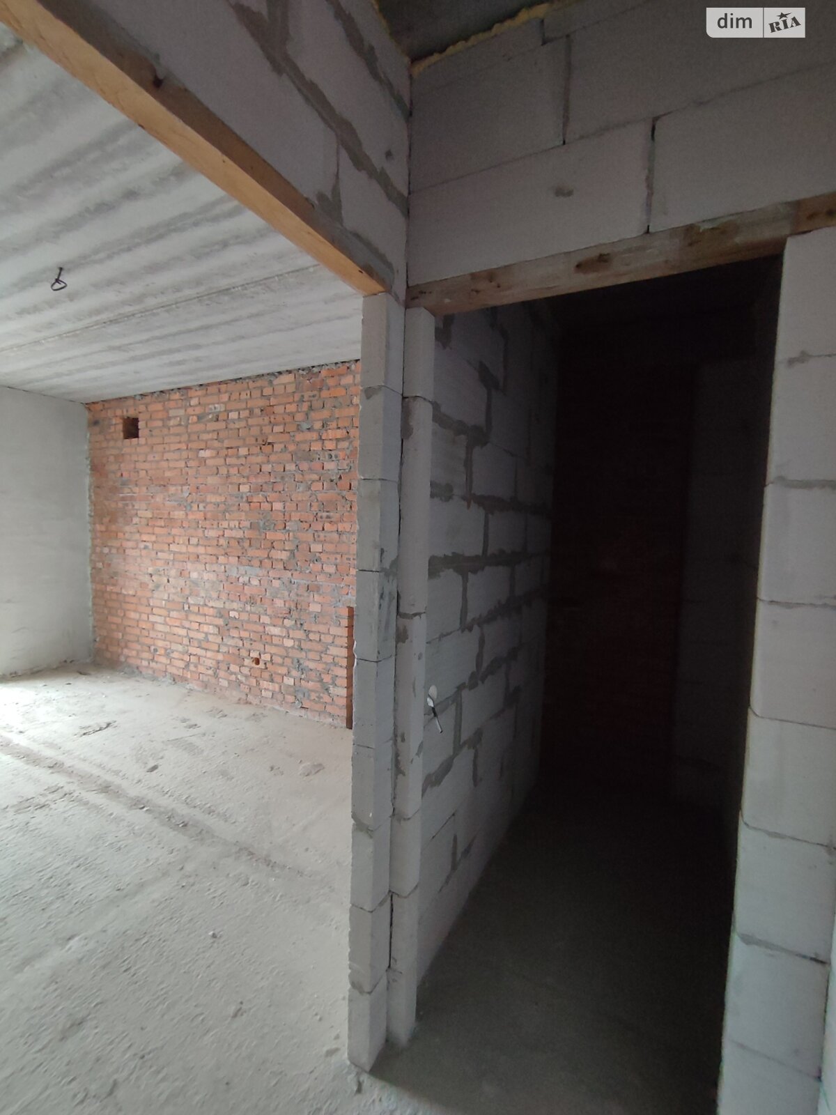 Продажа трехкомнатной квартиры в Хмельницком, на ул. Озерная 16Б корпус 1, район Выставка фото 1 Продажа трехкомнатной квартиры в Хмельницком, на ул. Озерная 16Б корпус 1, район Выставка фото 1