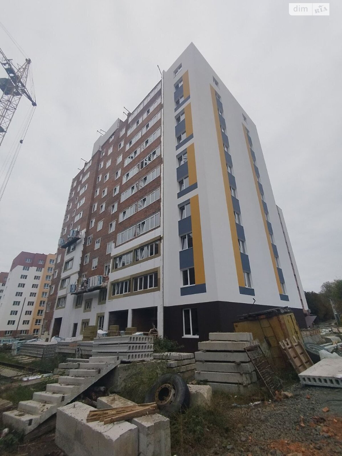 Продажа трехкомнатной квартиры в Хмельницком, на ул. Озерная 6/1, район Выставка фото 1 Продажа трехкомнатной квартиры в Хмельницком, на ул. Озерная 6/1, район Выставка фото 1