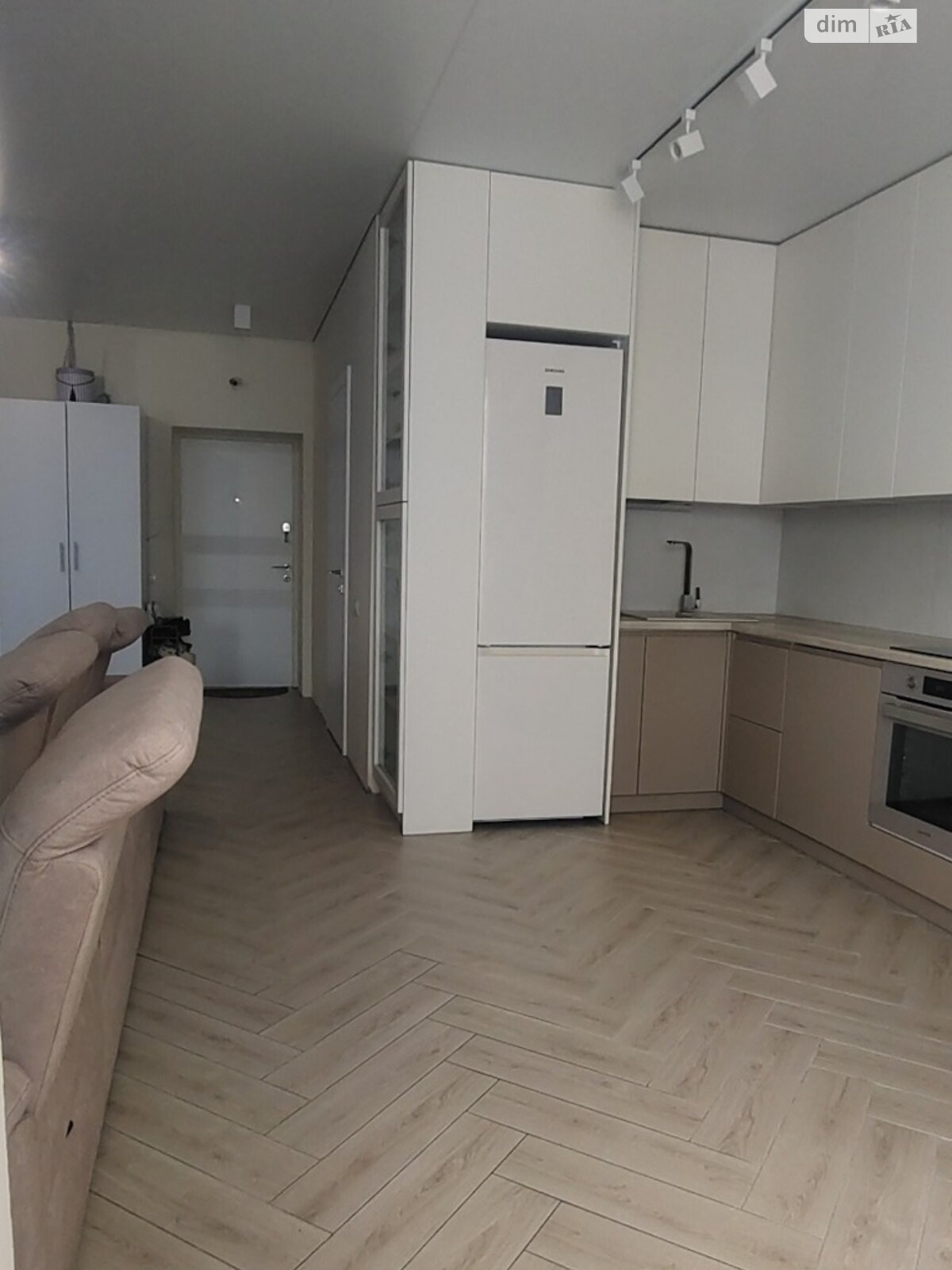 Продаж двокімнатної квартири в Хмельницькому, на вул. Озерна 4, район Виставка фото 1 Продаж двокімнатної квартири в Хмельницькому, на вул. Озерна 4, район Виставка фото 1