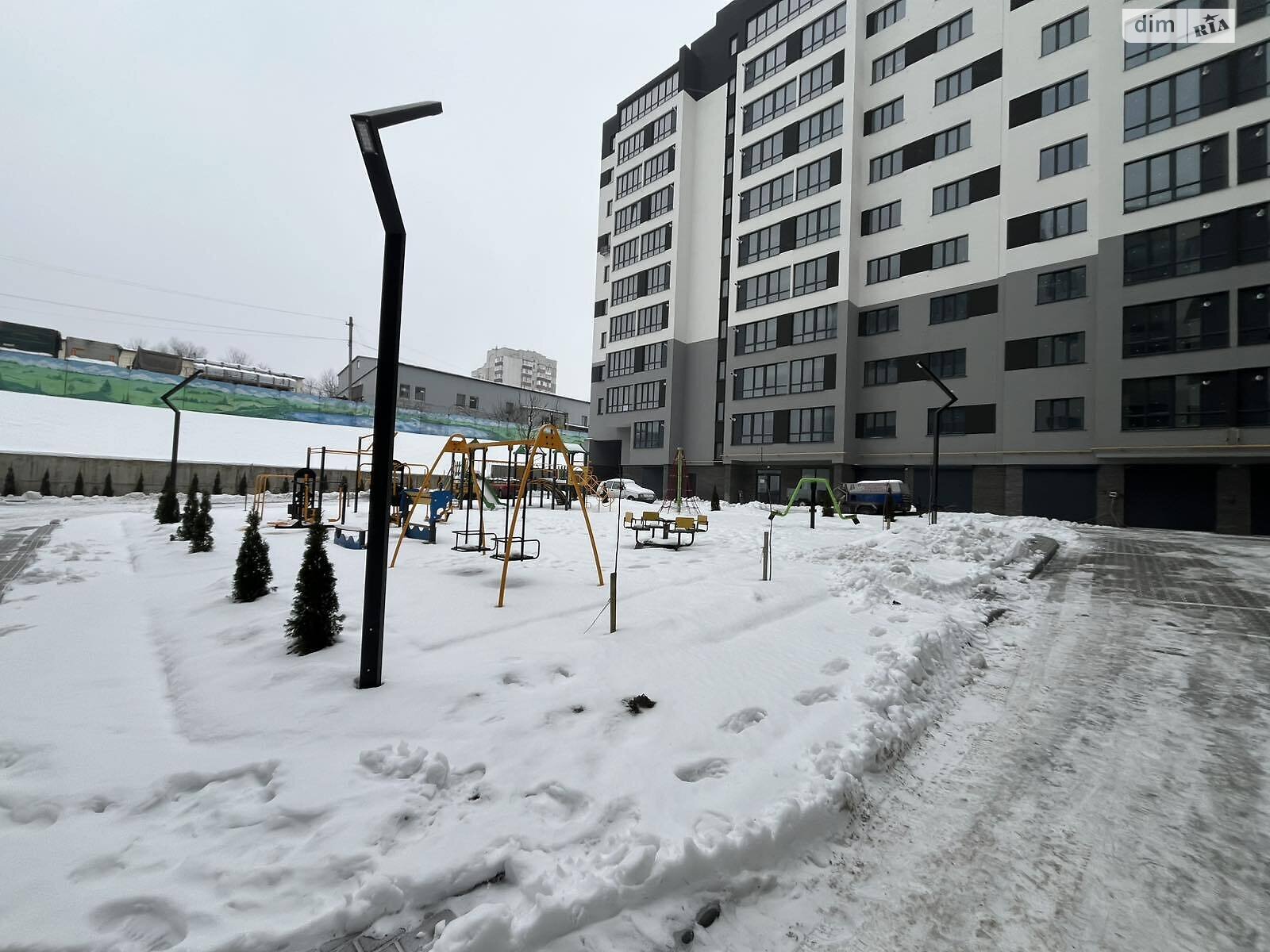 Продажа двухкомнатной квартиры в Хмельницком, на ул. Озерная, район Выставка фото 1