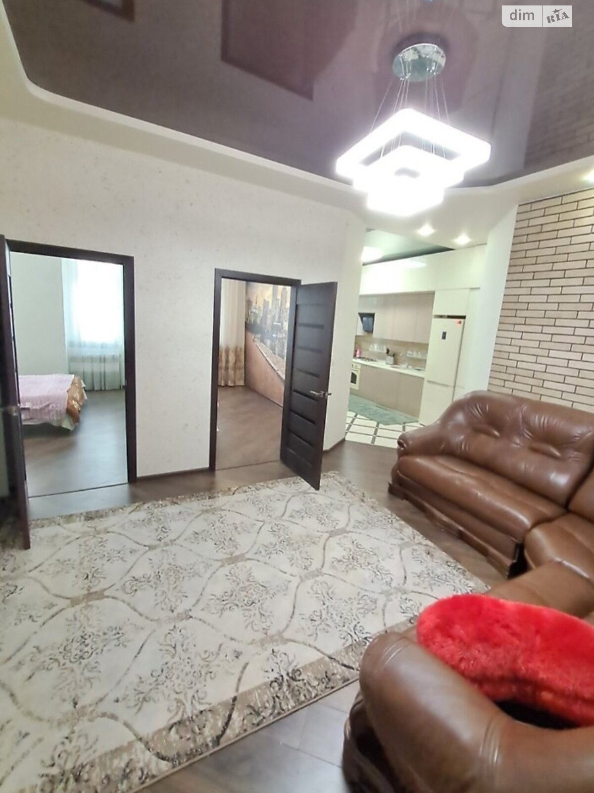 Продаж двокімнатної квартири в Хмельницькому, на вул. Панаса Мирного 1/2, район Виставка фото 1 Продаж двокімнатної квартири в Хмельницькому, на вул. Панаса Мирного 1/2, район Виставка фото 1