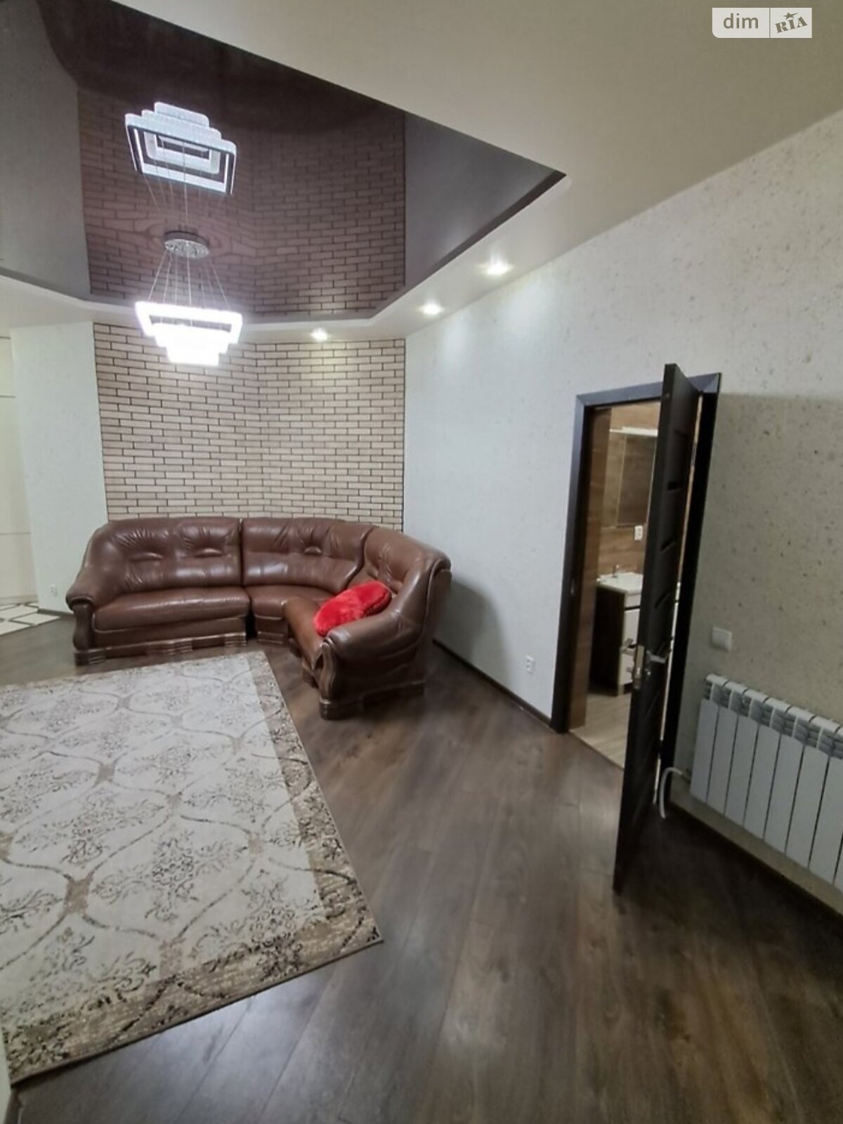 Продаж двокімнатної квартири в Хмельницькому, на вул. Панаса Мирного 1/2, район Виставка фото 1 Продаж двокімнатної квартири в Хмельницькому, на вул. Панаса Мирного 1/2, район Виставка фото 1