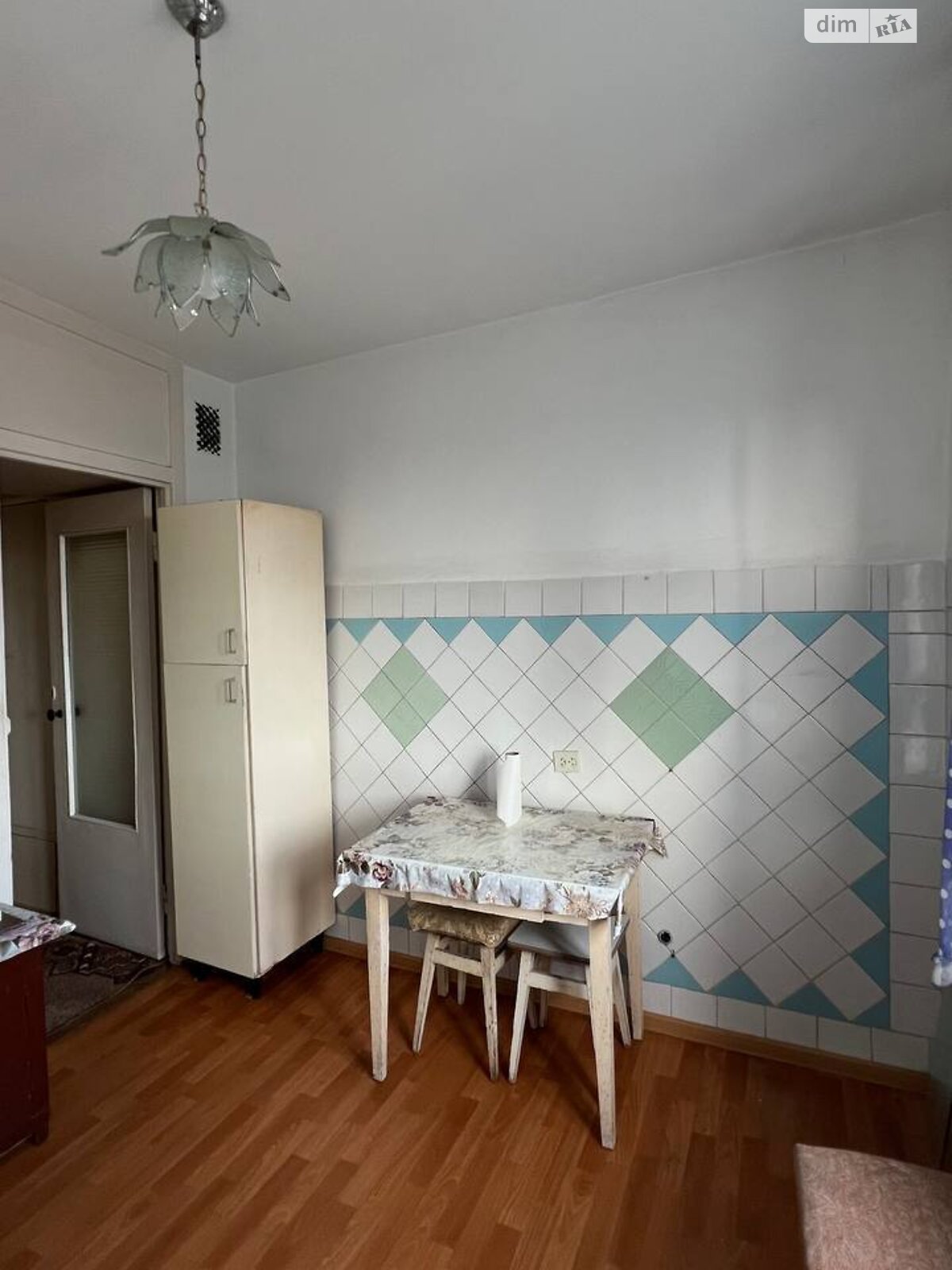 Продаж двокімнатної квартири в Хмельницькому, на вул. Перемоги 11, район Виставка фото 1