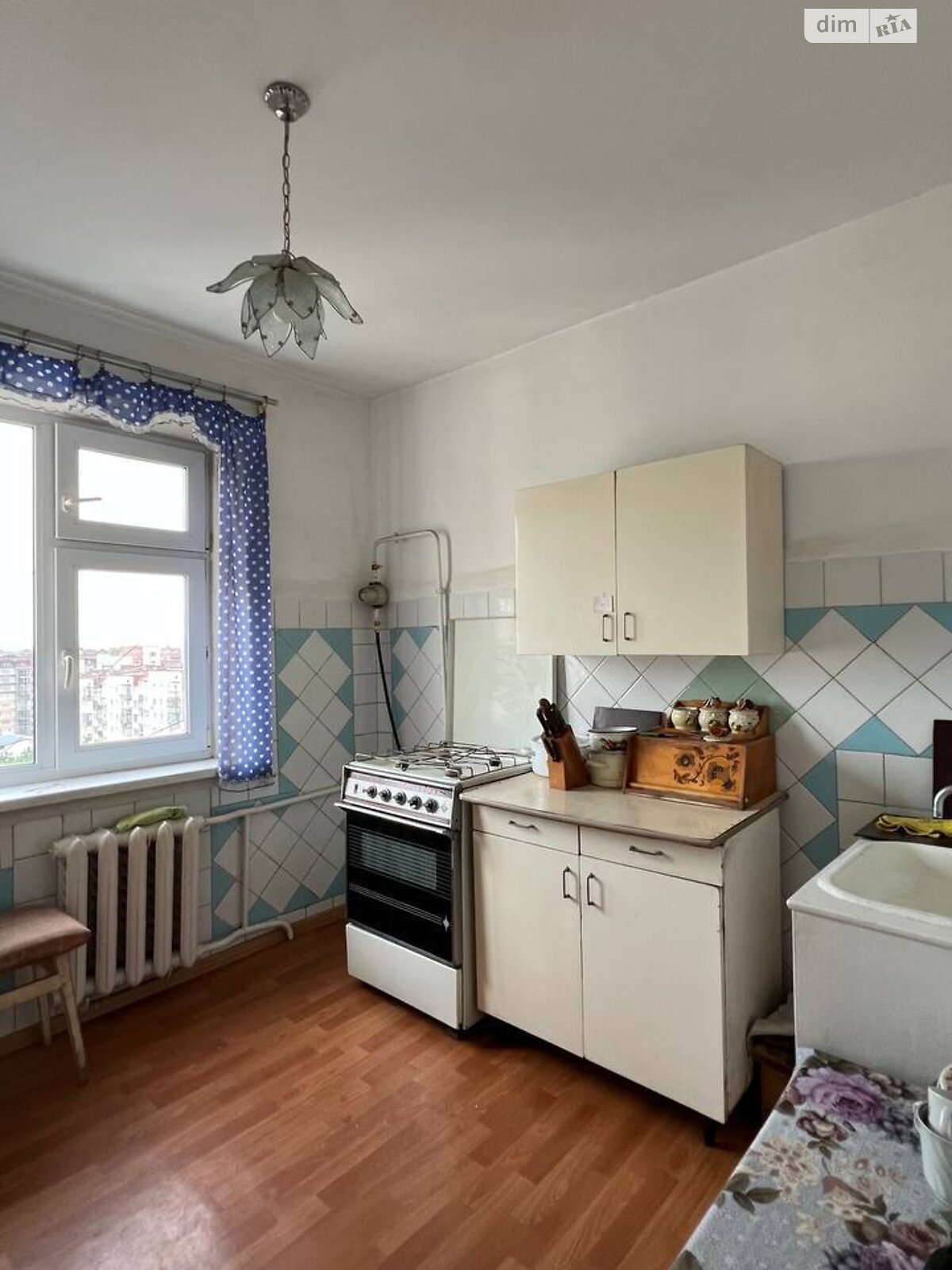 Продаж двокімнатної квартири в Хмельницькому, на вул. Перемоги 11, район Виставка фото 1