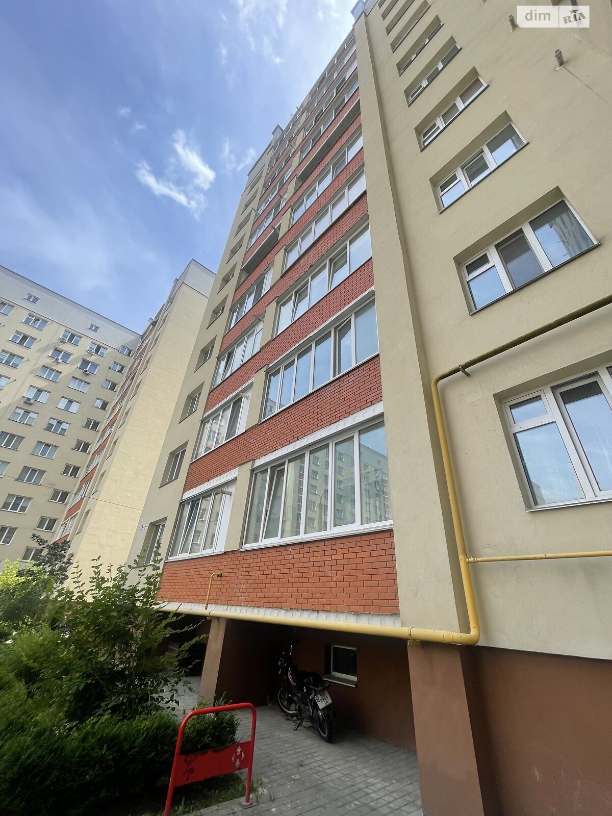 Продаж однокімнатної квартири в Хмельницькому, на шосе Старокостянтинівське, район Виставка фото 1 Продаж однокімнатної квартири в Хмельницькому, на шосе Старокостянтинівське, район Виставка фото 1
