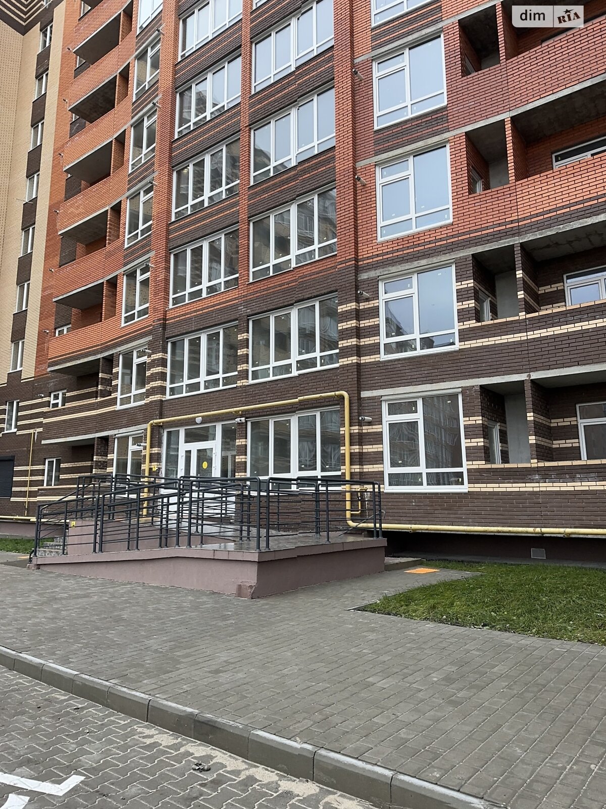 Продажа трехкомнатной квартиры в Хмельницком, на шоссе Старокостянтиновское 20/5, район Выставка фото 1 Продажа трехкомнатной квартиры в Хмельницком, на шоссе Старокостянтиновское 20/5, район Выставка фото 1
